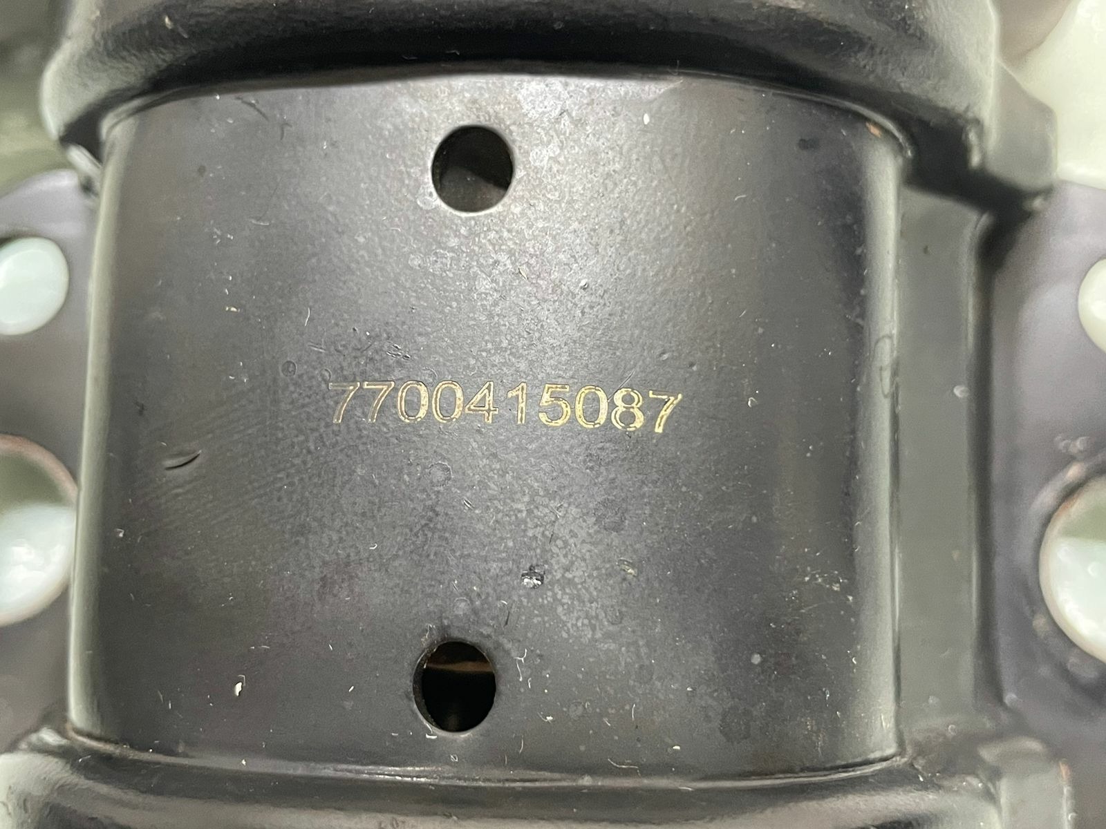 Coxim Motor Direito Renault Clio 1999 2010 7700415087 8