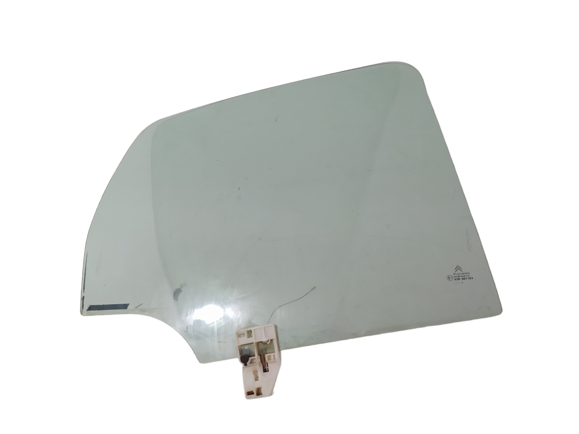 Vidro Porta Traseira  Direita Citroen C3  2005         V22