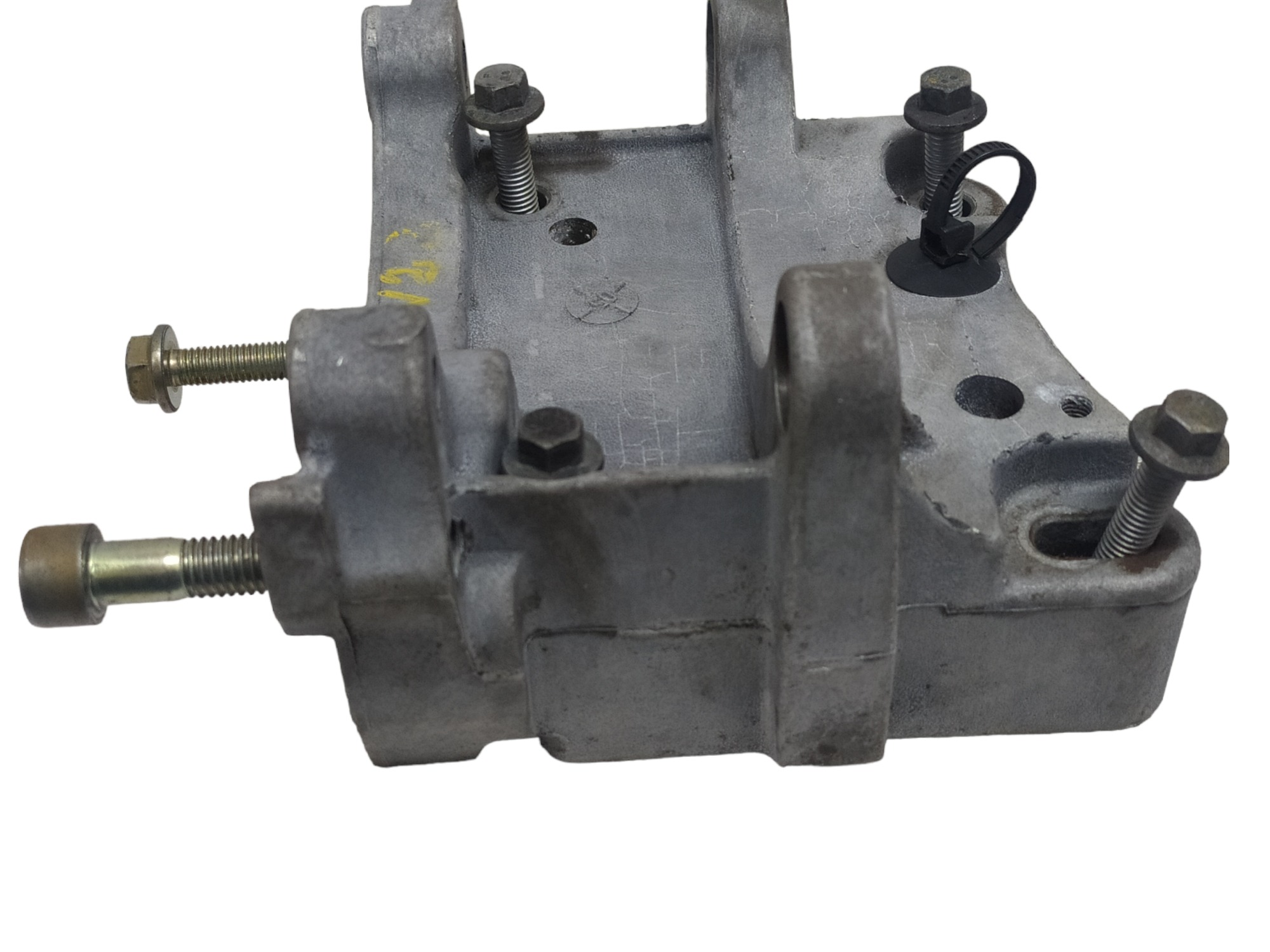 Suporte  Alternador Peugeot 206 Citroen C3 9637349380 V22 7