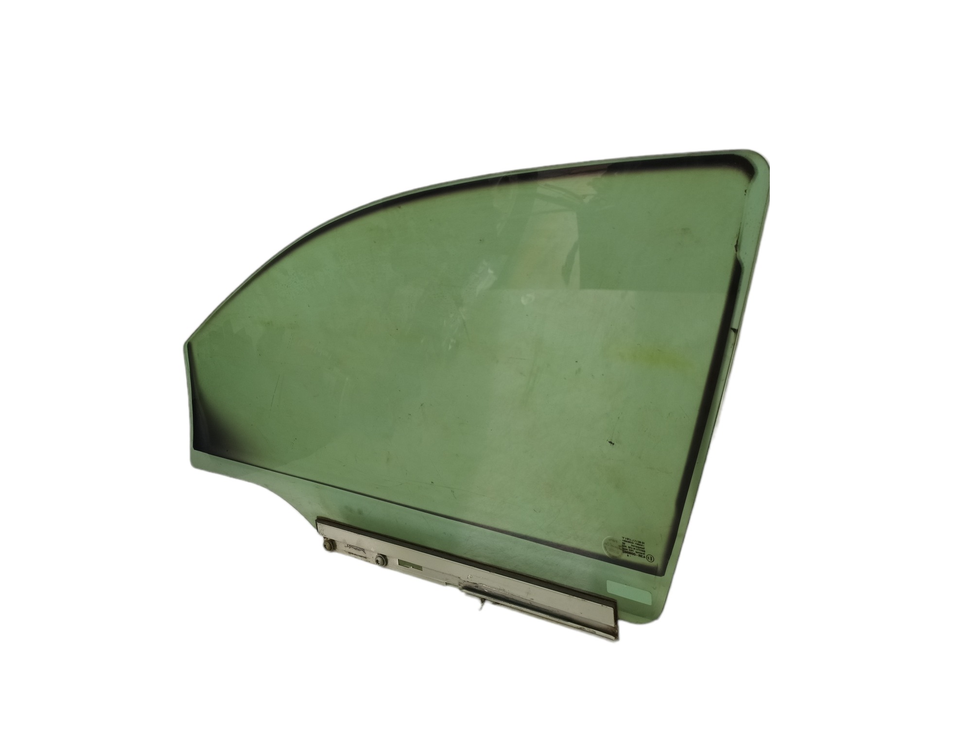Vidro Da Porta Dianteira Direita Gm Astra 2001 2002 V50 6