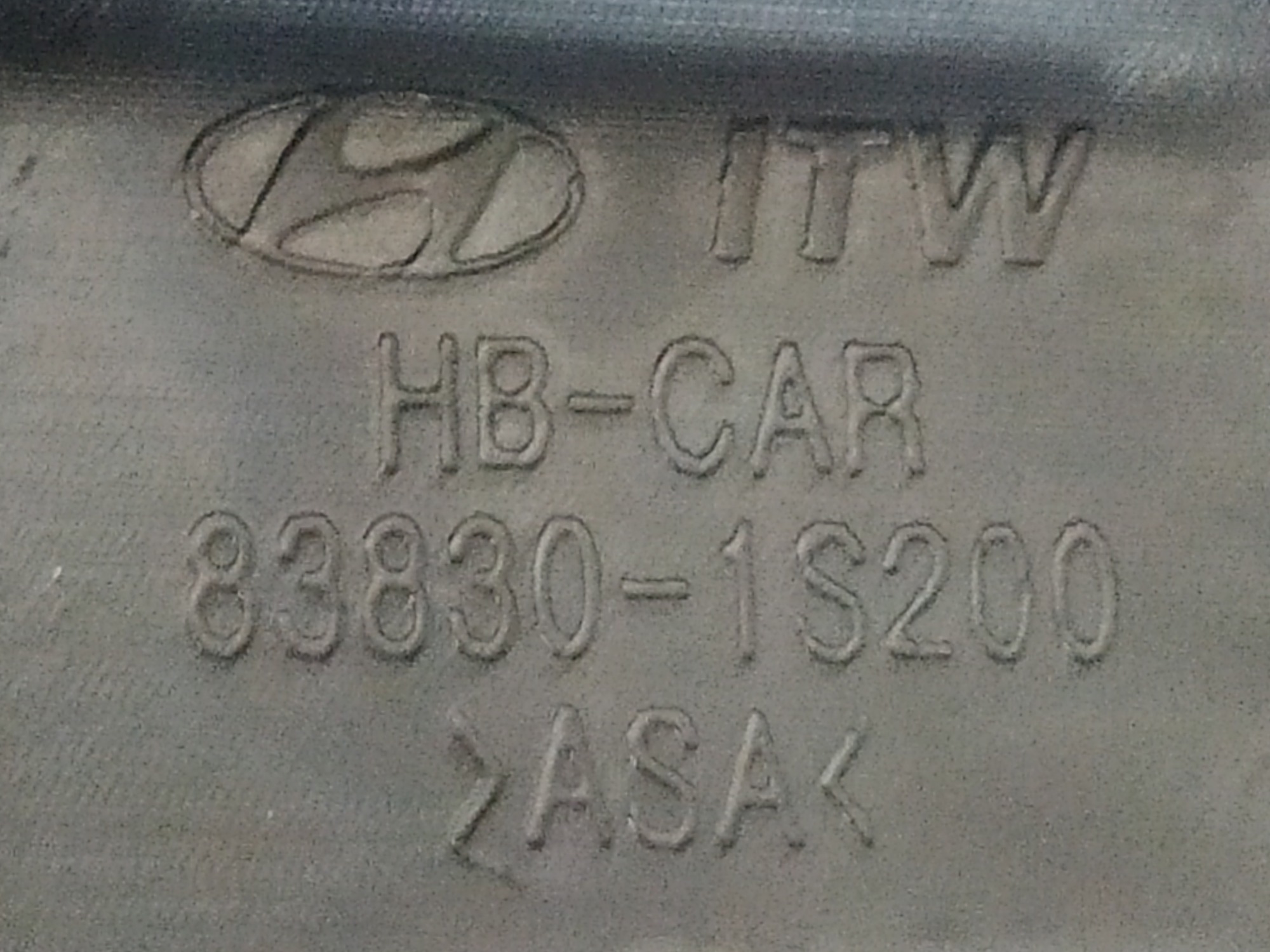 Acabamento Externo Porta Trasei Esquerda Hyundai Hb20 2016 7