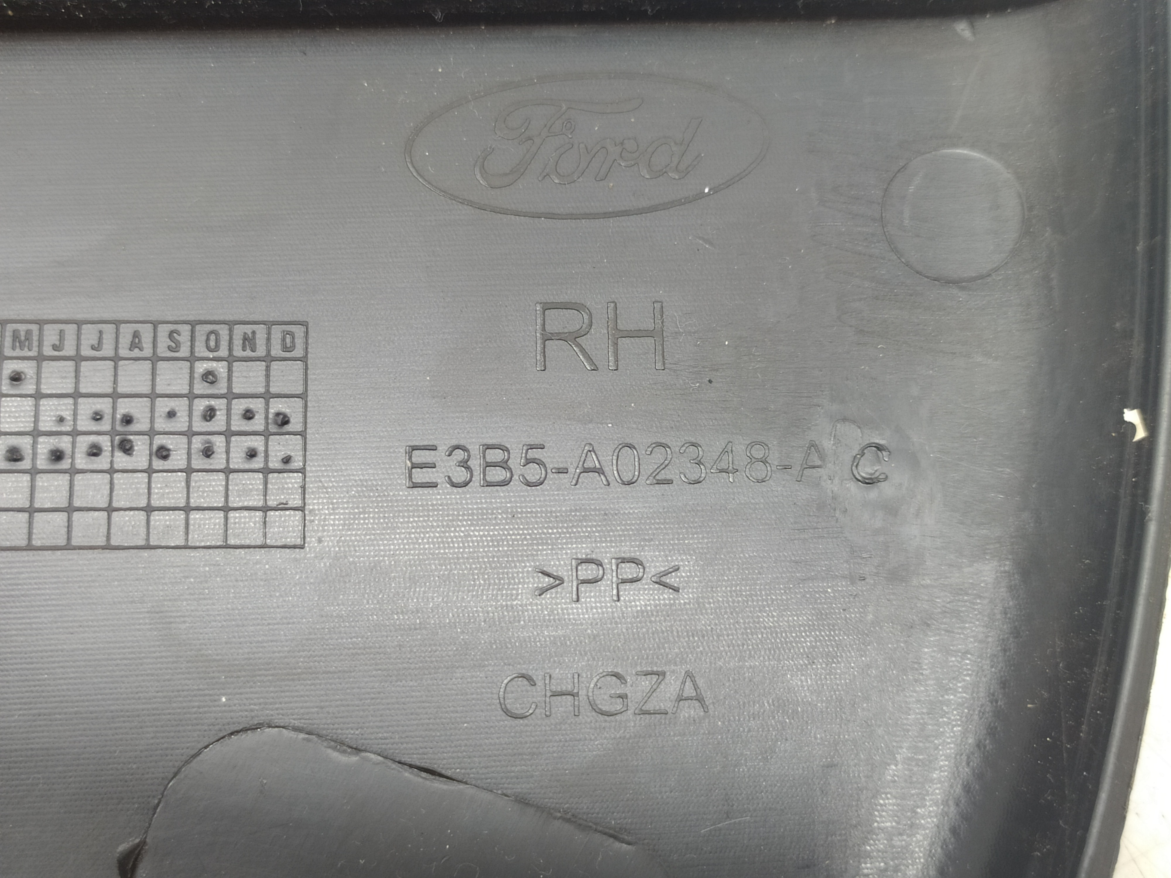 Soleira De Porta Dianteira Direita  Ford Ka 2016 E3b5a02348a 8