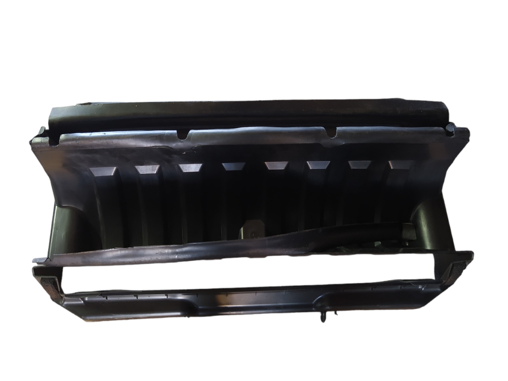 Defletor Frontal Radiador Land Rover Discovery 3 2008 V92 2