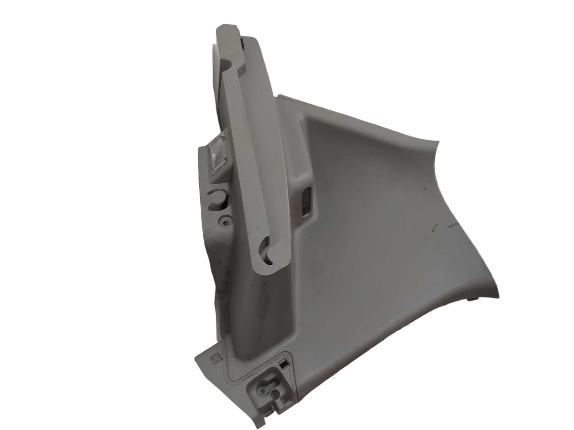 Suporte Tampao Bagagito Esquerdo Renault Sandero 2010 V28 3
