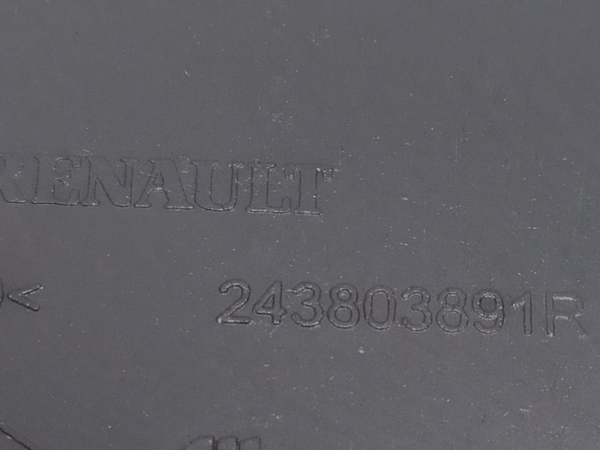 Caixa De Fusível Renault Kwid 2019 7001210010 V78 9