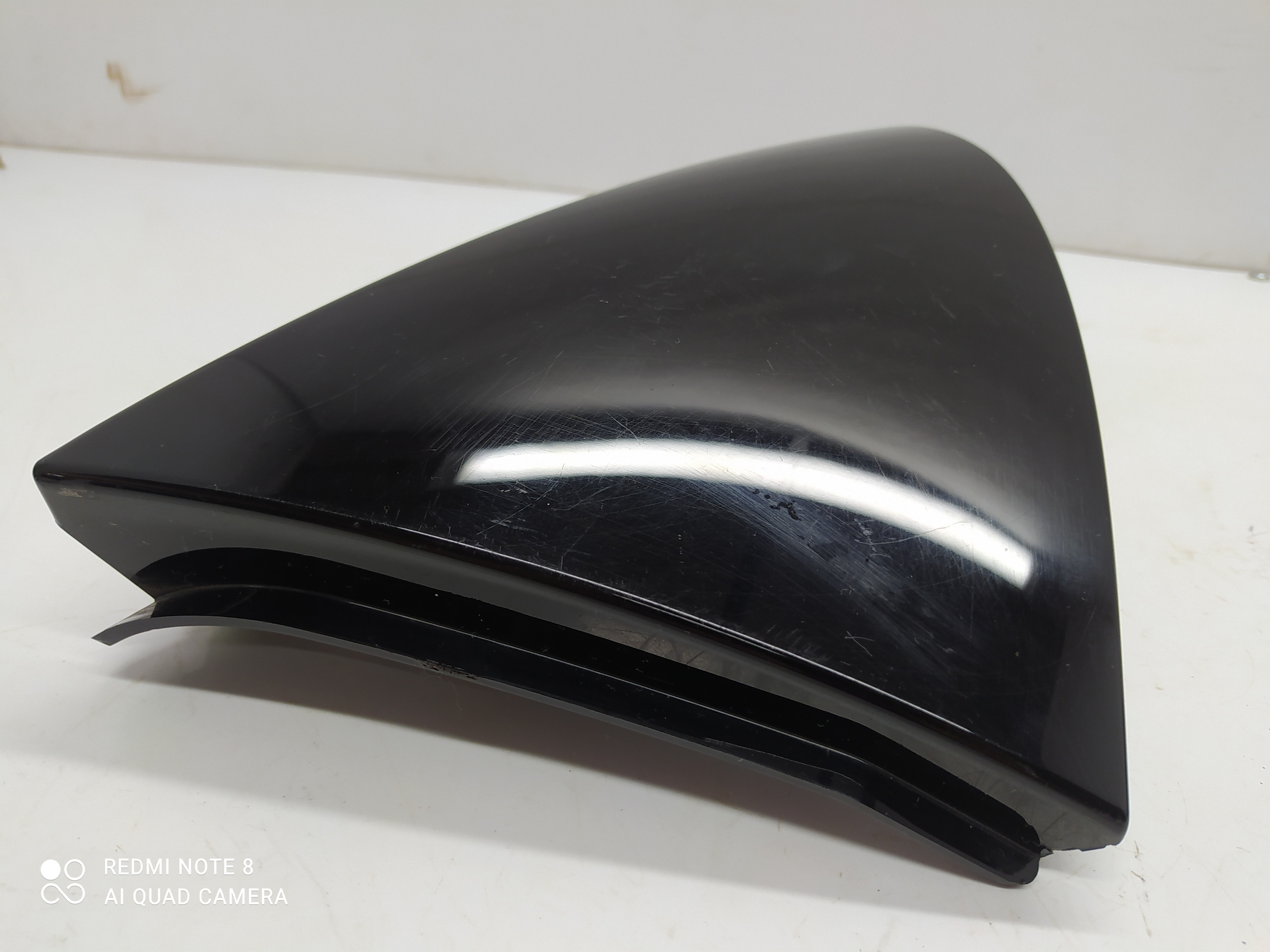 Acabamento Lanterna Black Piano Direito Fiat Mobi 2016 2020