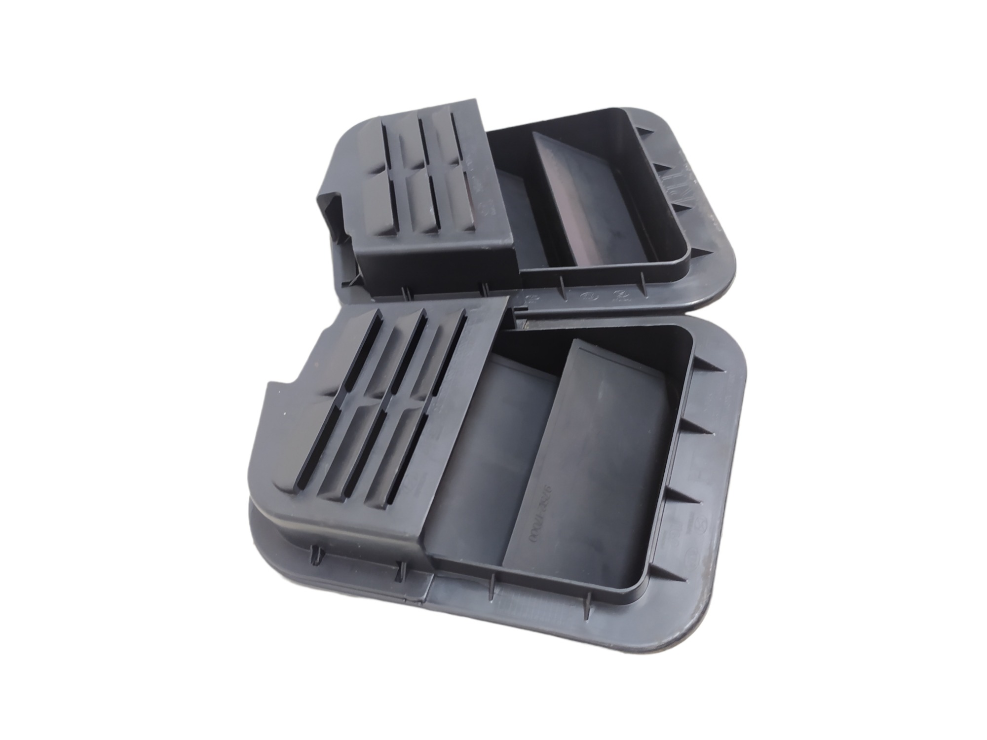 Difusor Saida Ar Hyundai Hb20 2014 975201s000 V69 Par 2