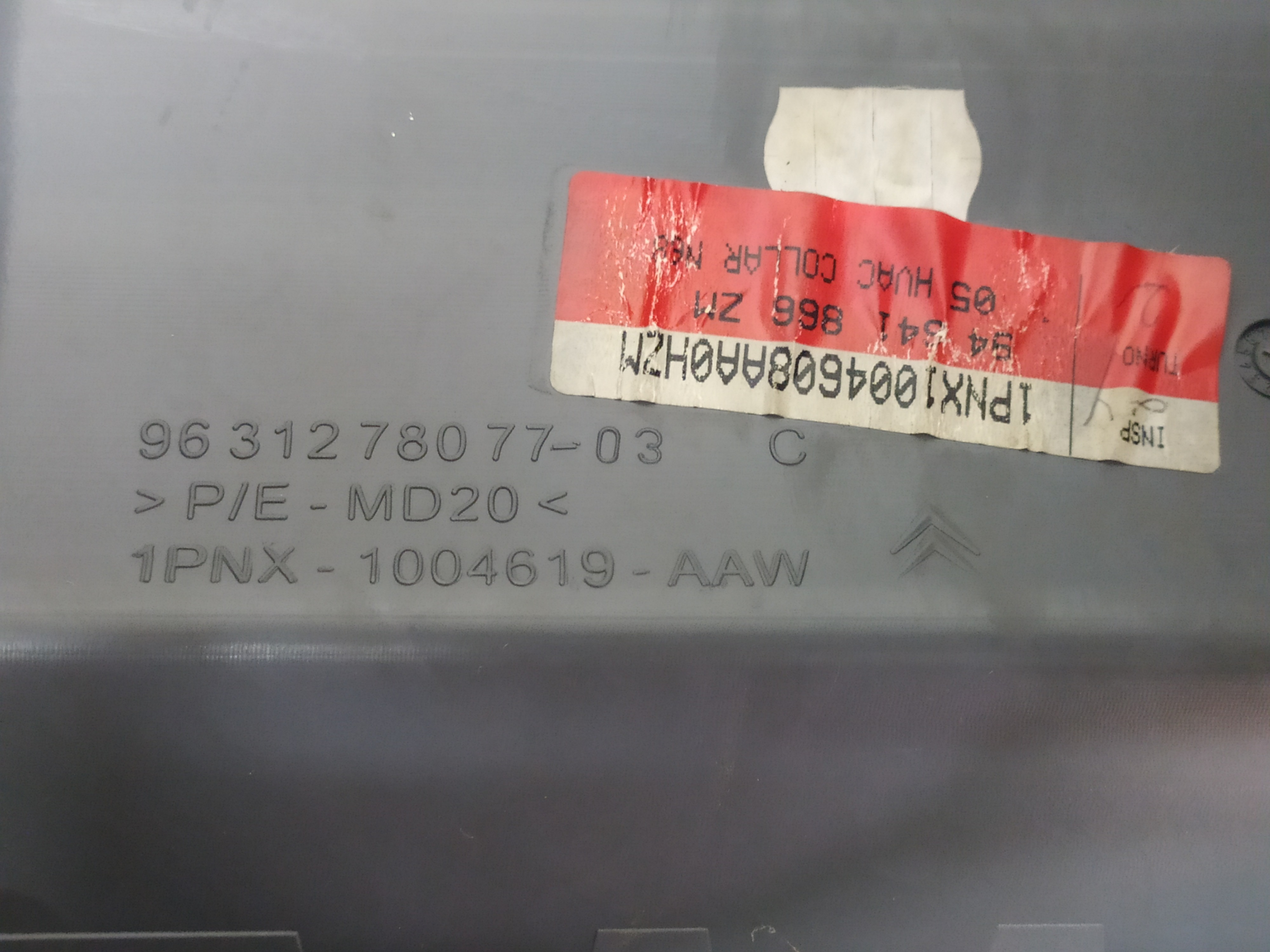 Console Central Citroen Picasso 2006 963127807703 V58 8