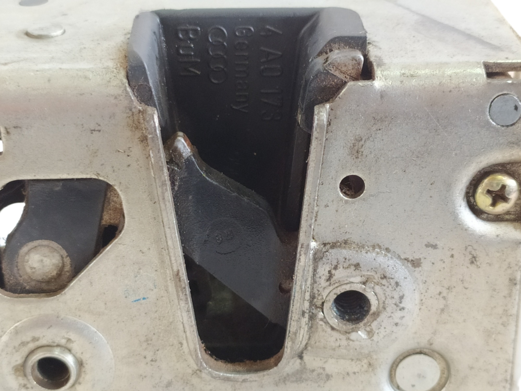 Fechadura Elétrica Dianteira Dir Audi A6 1994 A 1997 Balcão 5