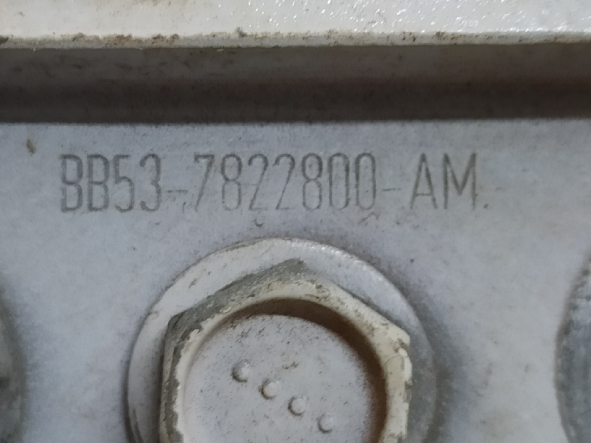 Dobradiça Superior Porta Dianteira Direita Ford Ka 2017 6