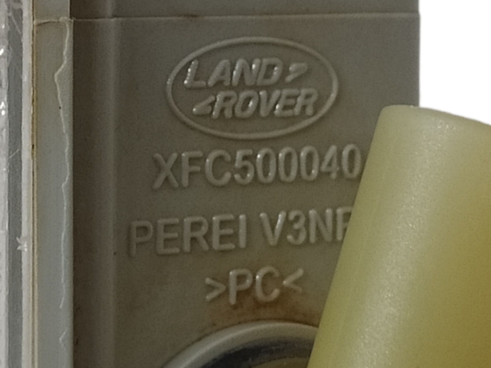 Luz De Placa Land Rover Discovery 3 2008 Xfc500040 V92 8