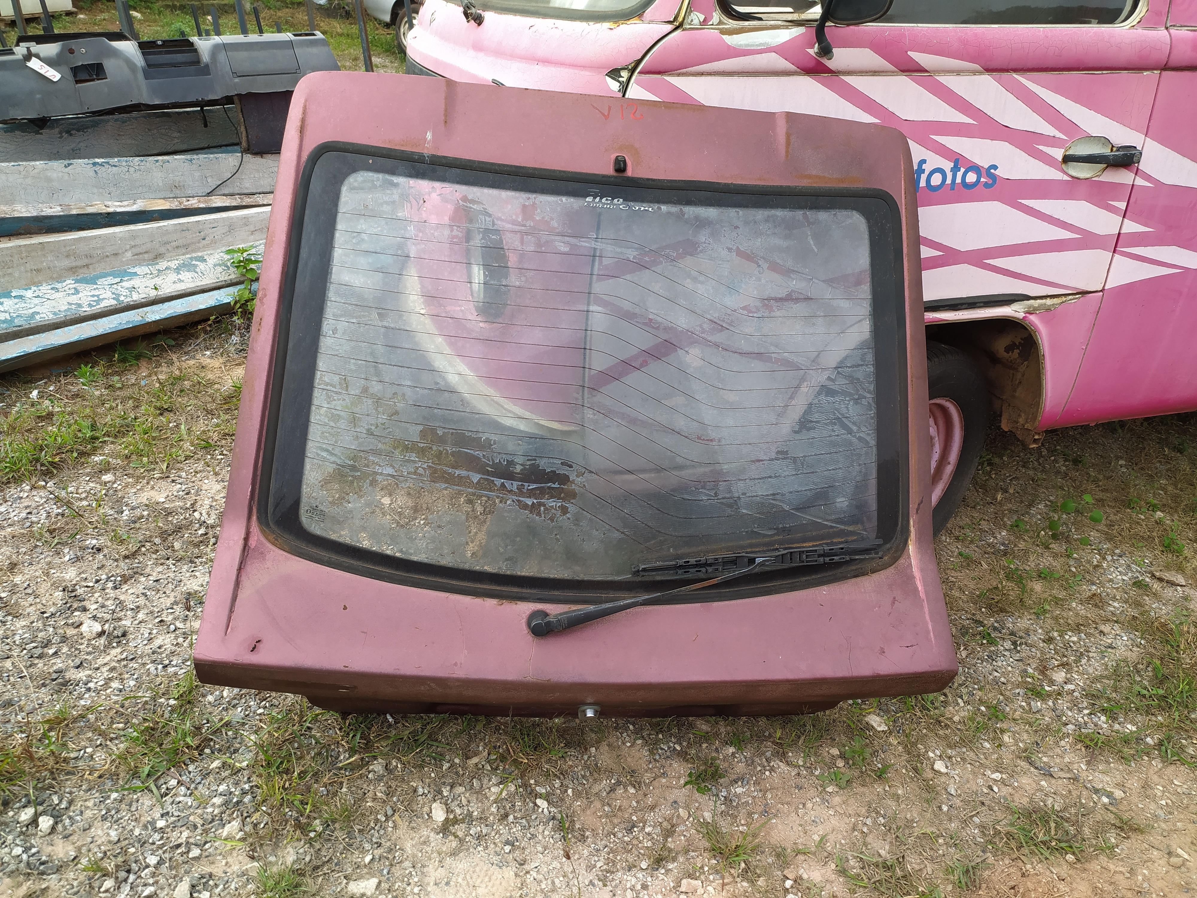 Tampa Traseira Porta Malas Ford Escort 1.8 1993 V12 Balcão
