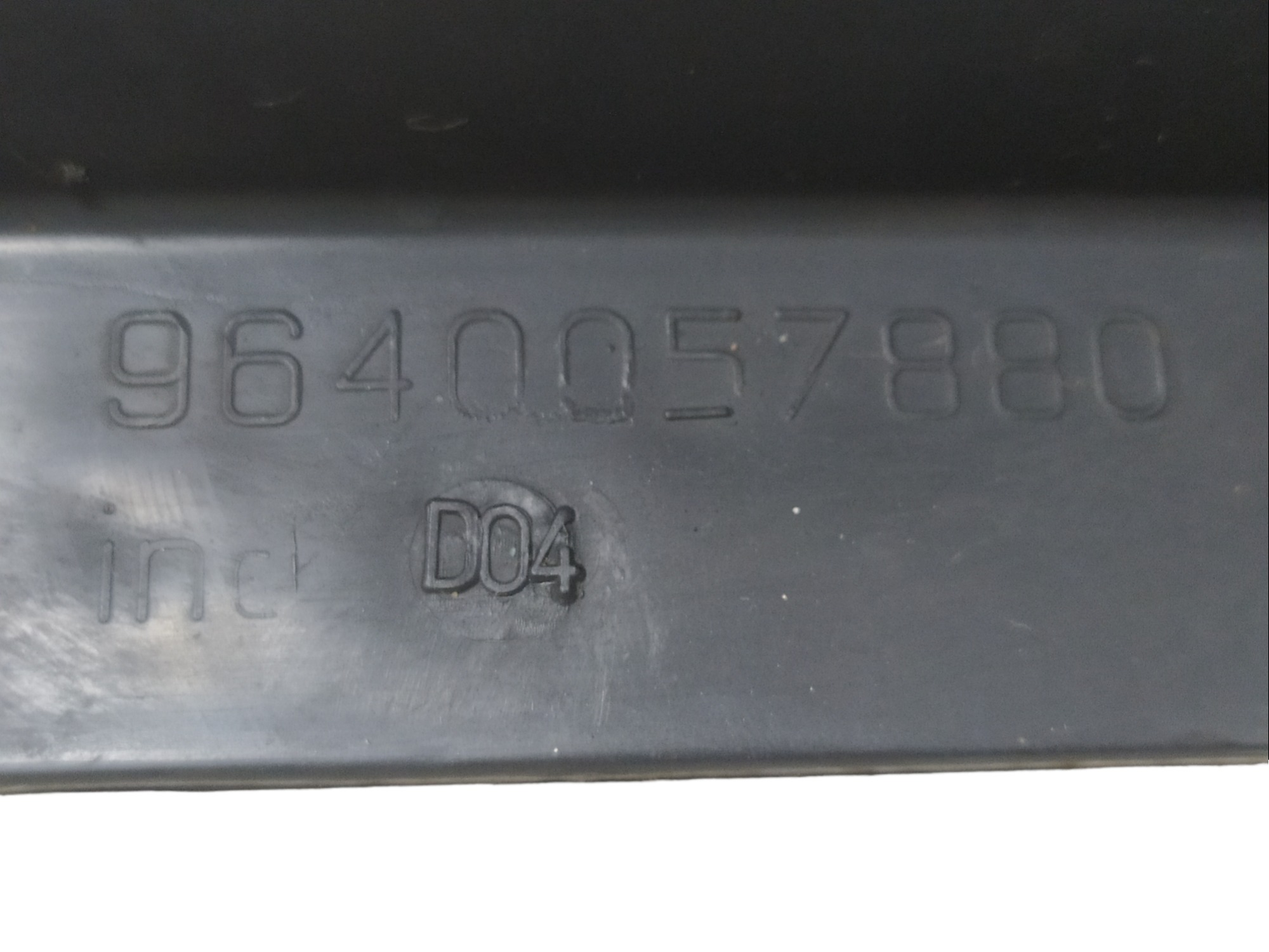 Defletor Lateral Esquerdo Radiador Peugeot 307 2008 V43 4