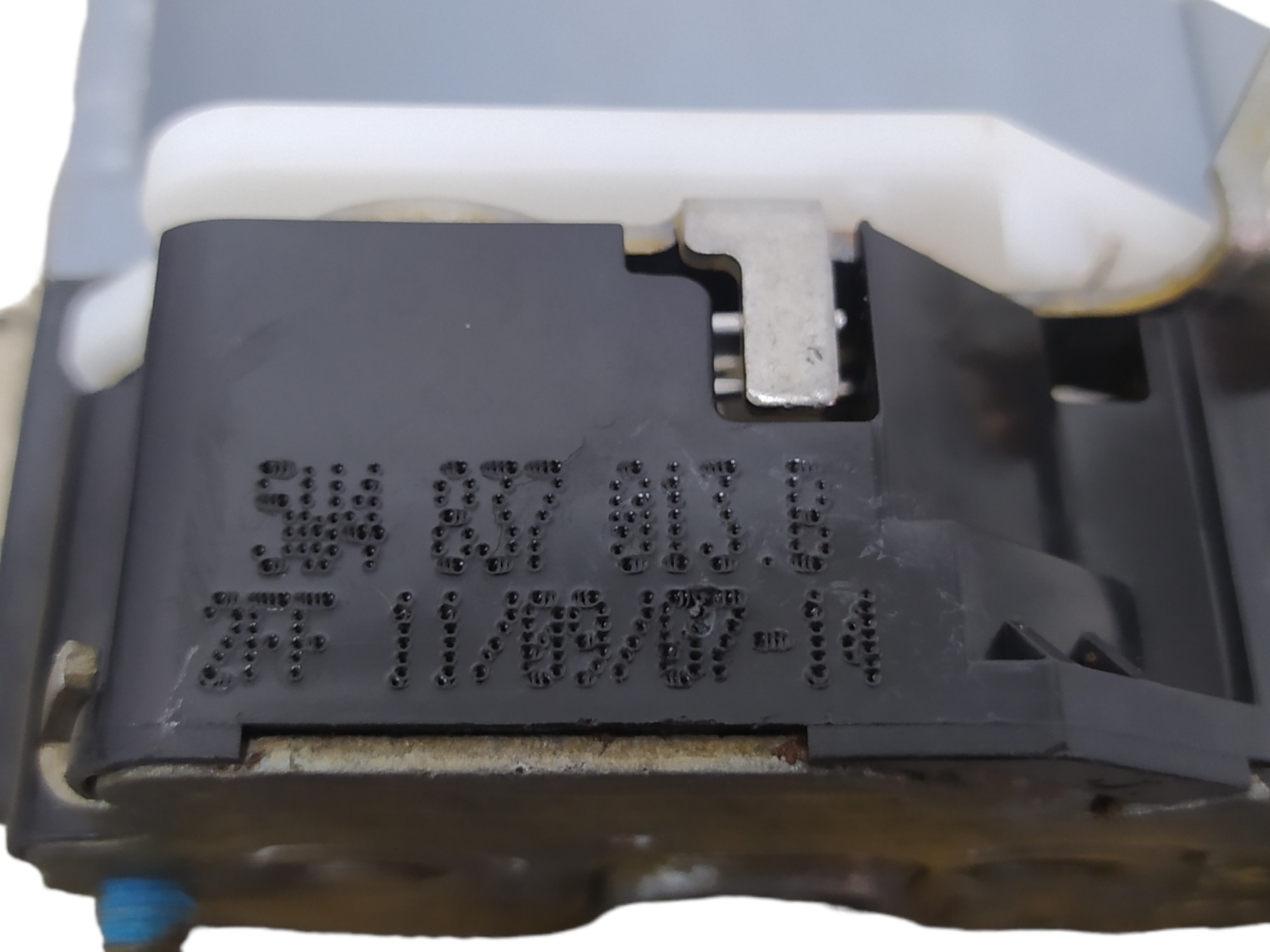 Fechadura Porta Dianteira Esquerda Volkswagen Gol 2007 V71 6