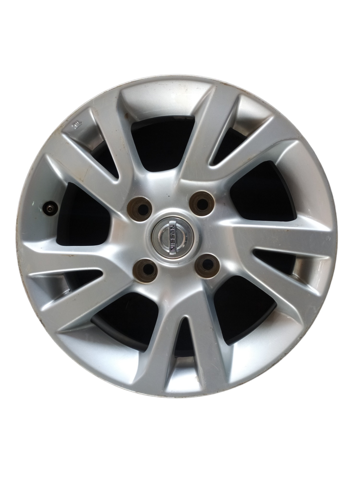 Roda De Liga Leve Aro 15 Nissan Versa 2017 Az60b2p43 2