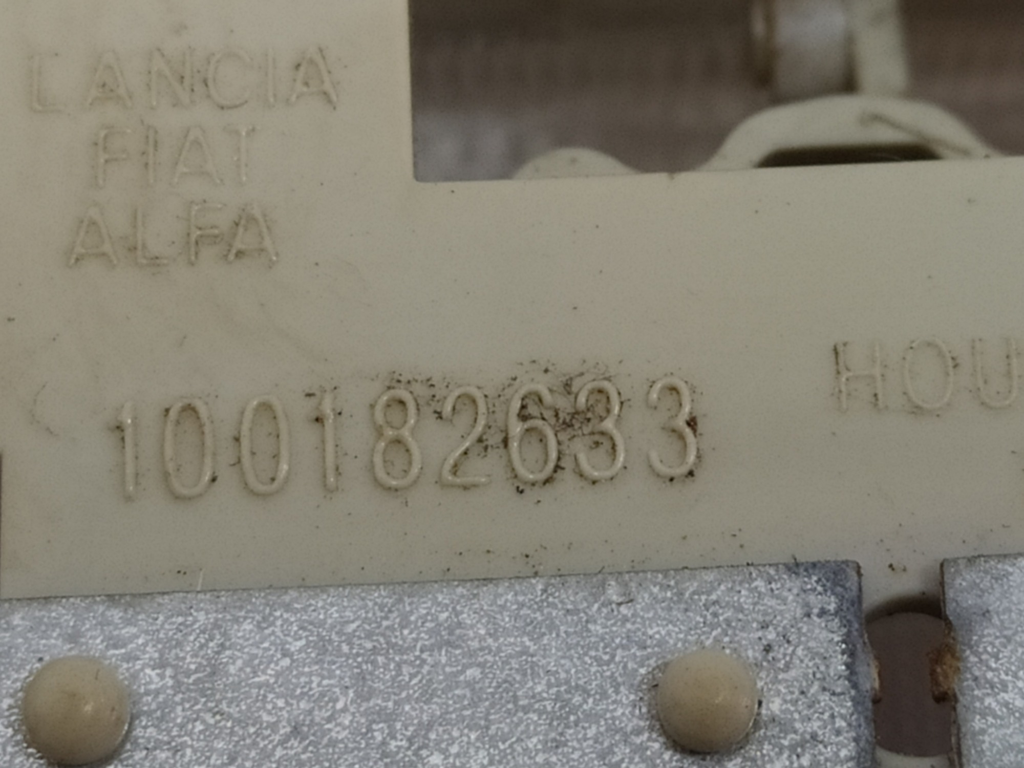 Luz Interna De Teto Fiat Palio 2016 100182633 V87 7