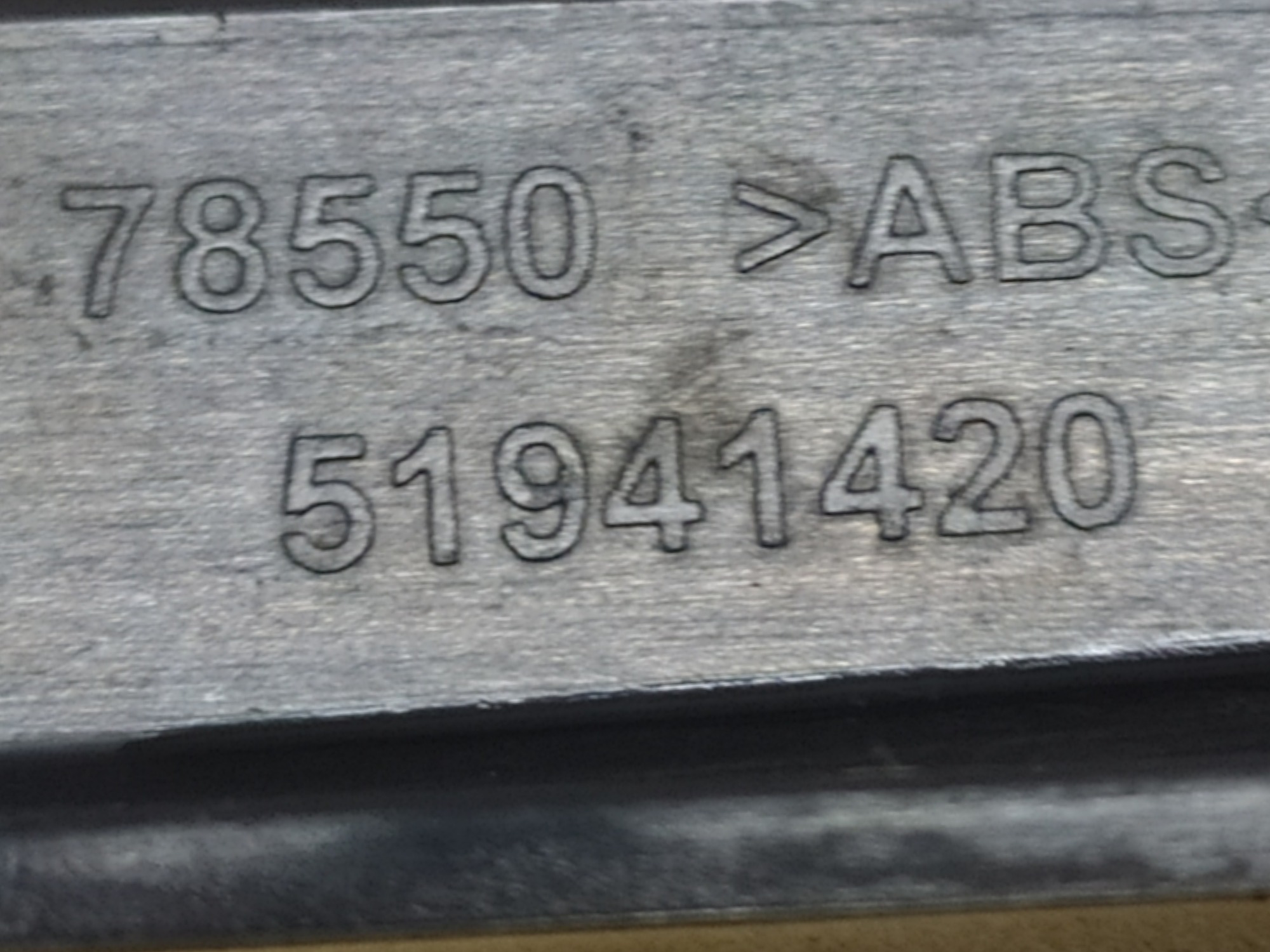 Grade Superior Frontal Fiat Palio 2016 51941420 V87 8