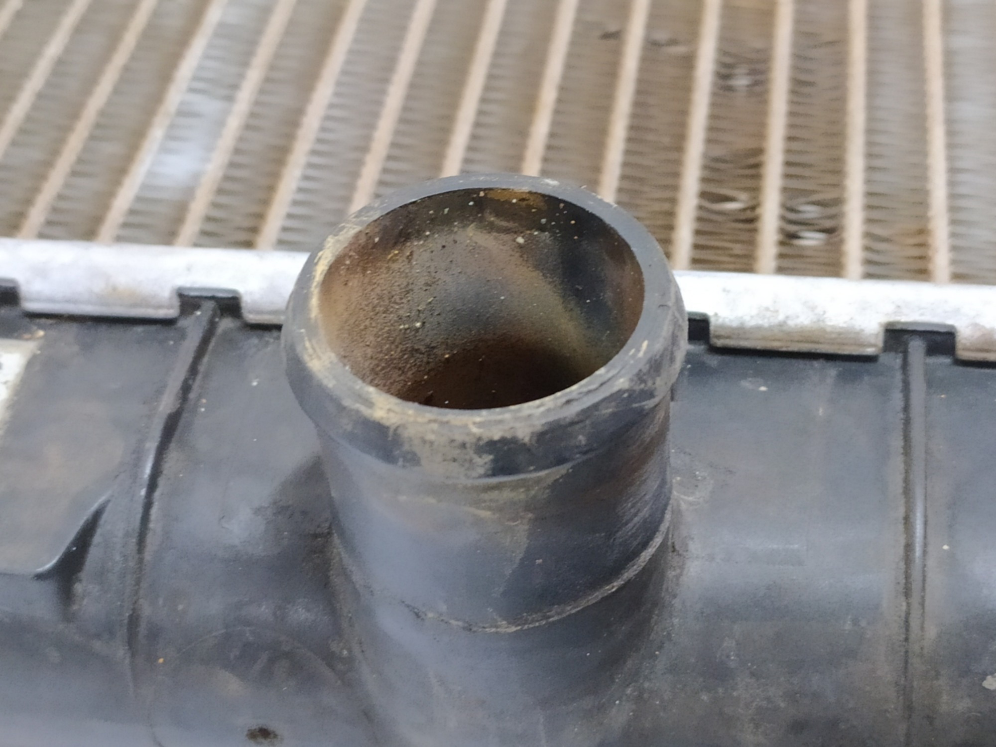 Radiador De Água Chevrolet Kadett 2.0 1995 V51 6