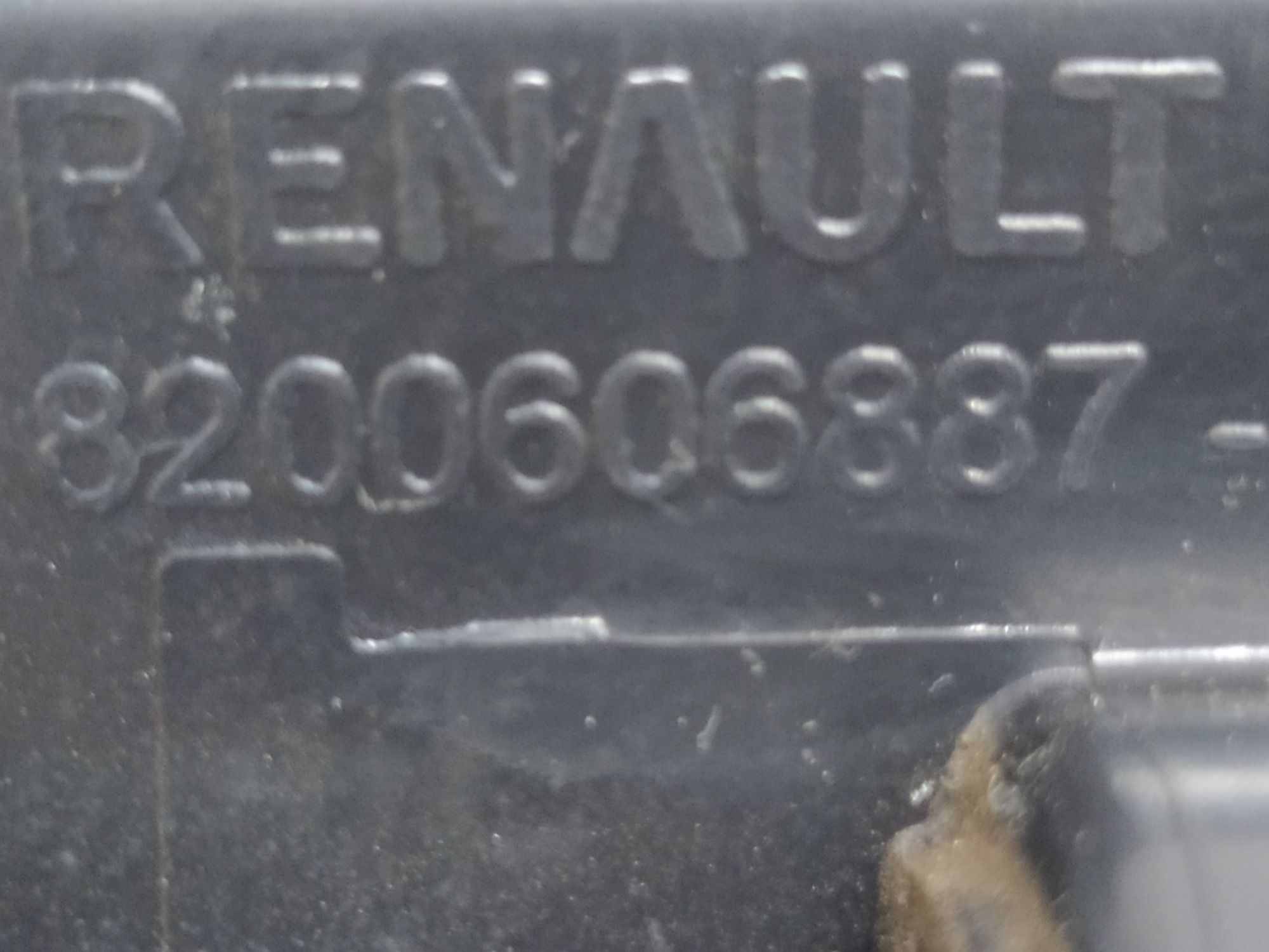 Maçaneta Traseira Direita Renault Sandero 1.0 2010 V28  Traseira 6