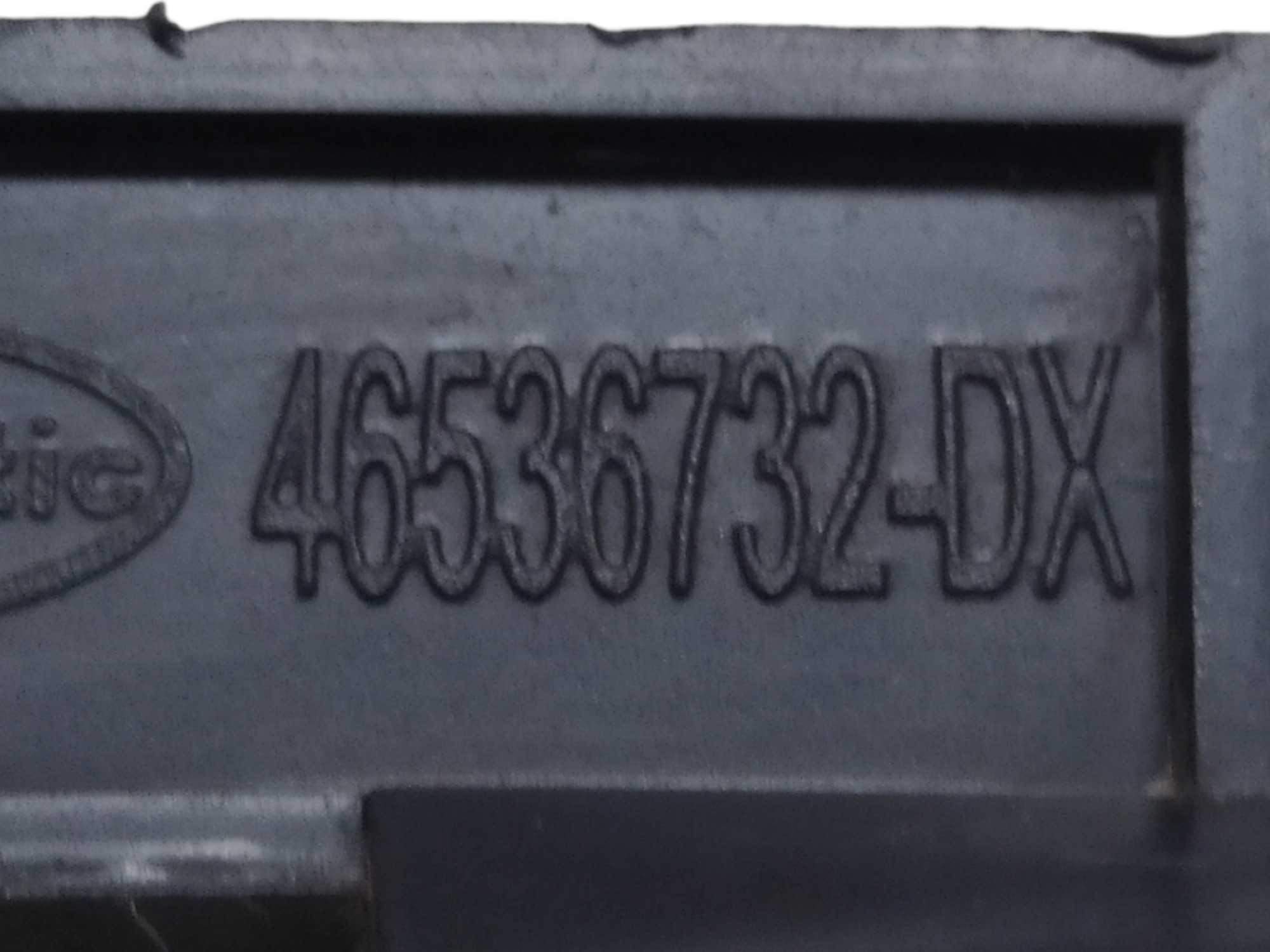 Guia Canaleta Vidro Dianteiro Direito Fiat Palio 2016 V82 7