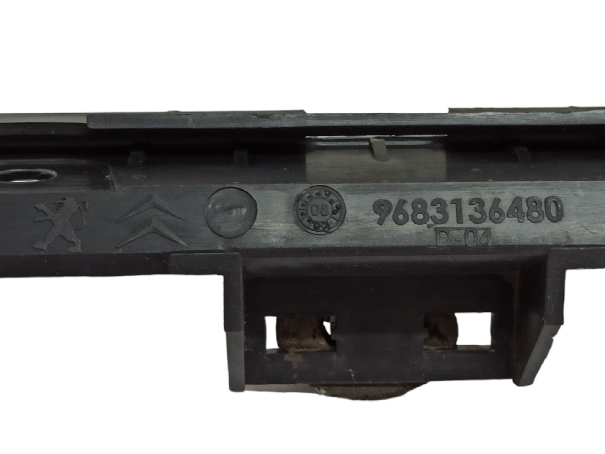 Suporte Guia Do Parachoque Traseiro Peugeot 207 2012 V90 8