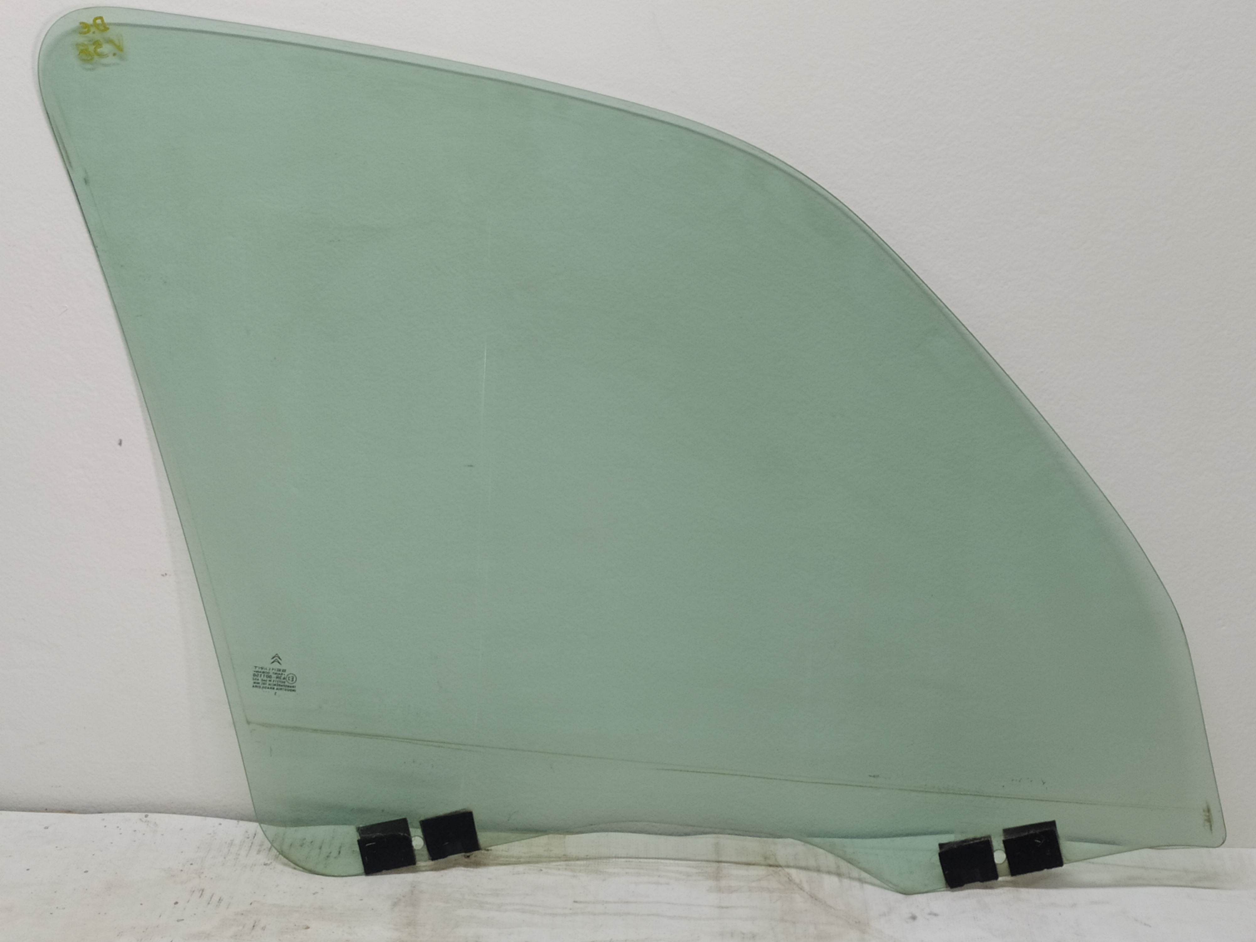 Vidro Porta Dianteira Esq Citroen Xsara Picasso 2006 V58