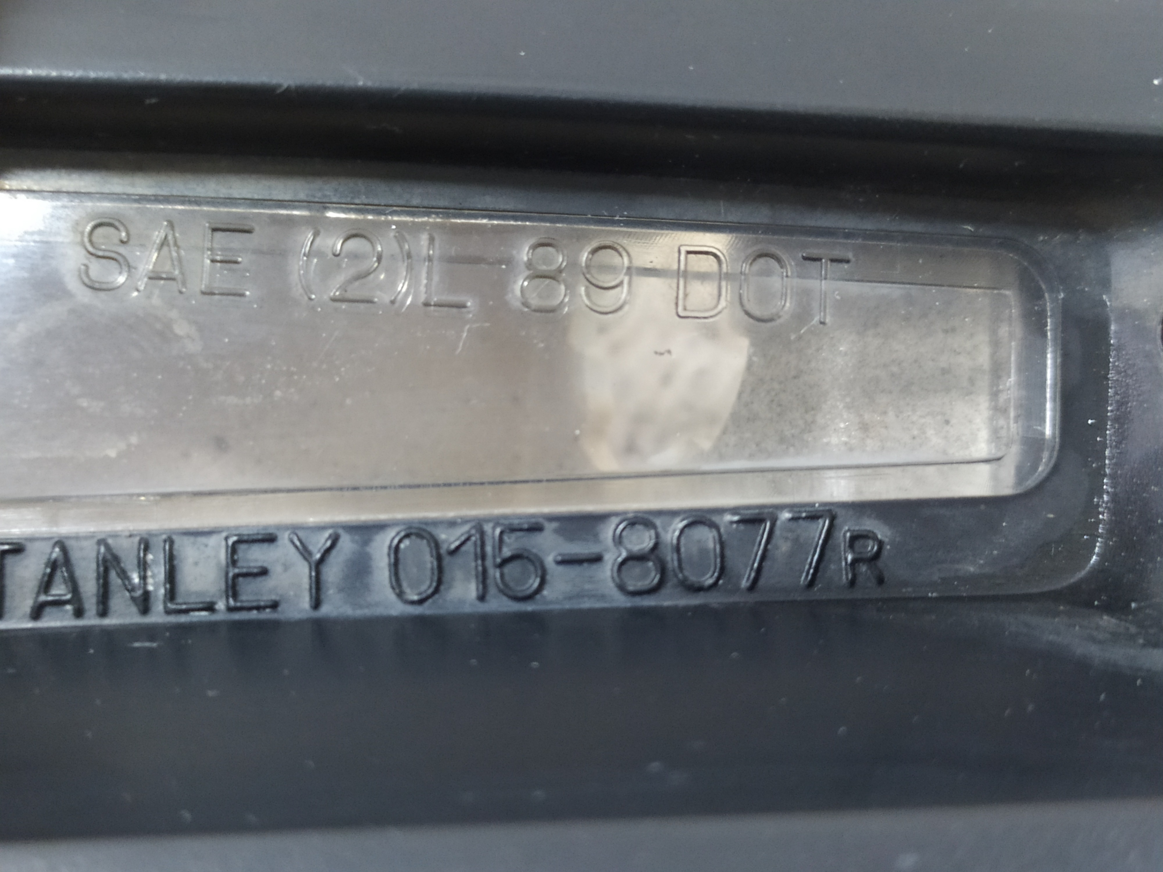 Luz Direita Da Placa Traseira Honda Civic 1993 0158077 V32 8