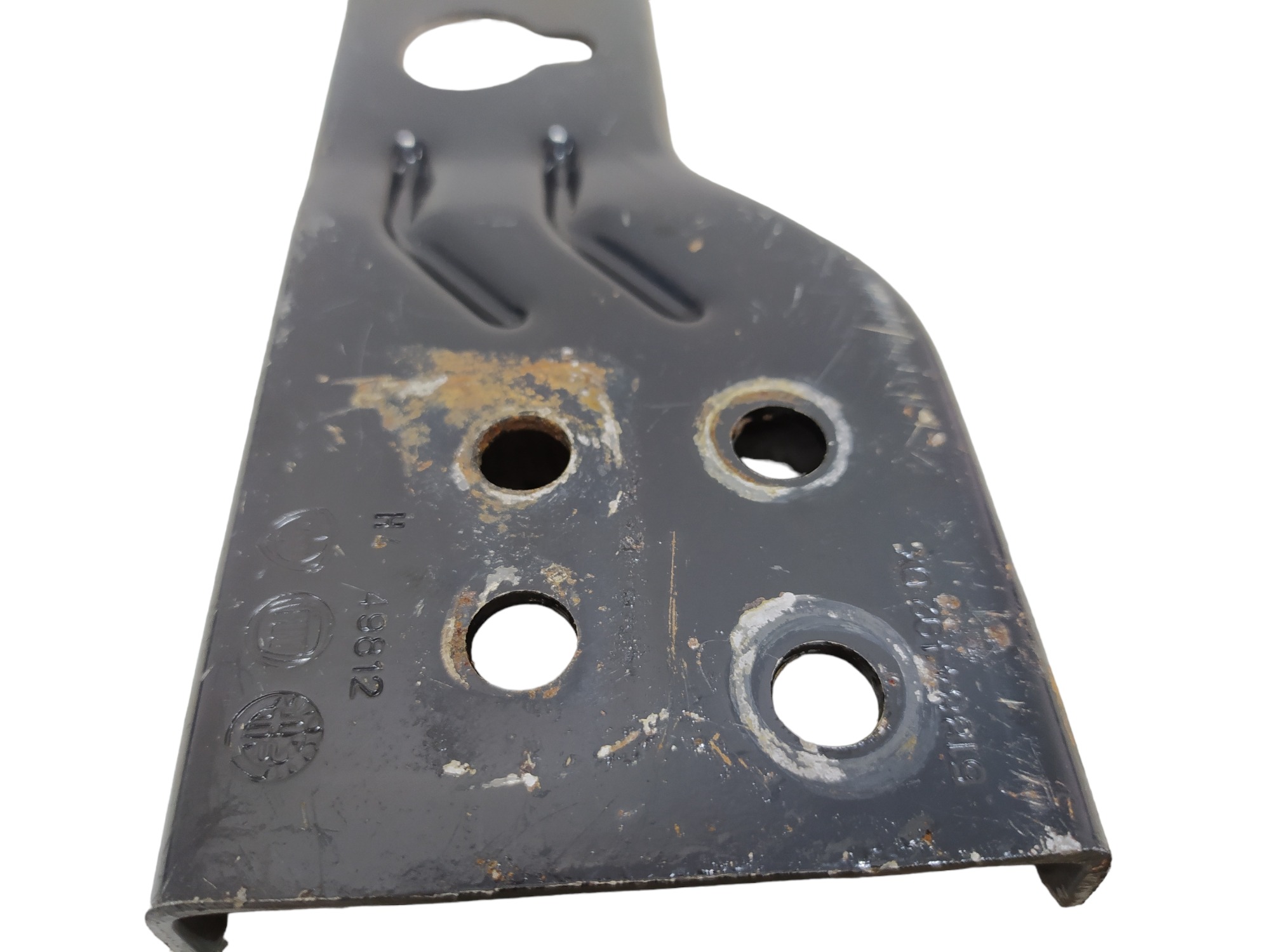 Suporte Do Radiador Lado Direito Fiat Uno  2014 V79 7
