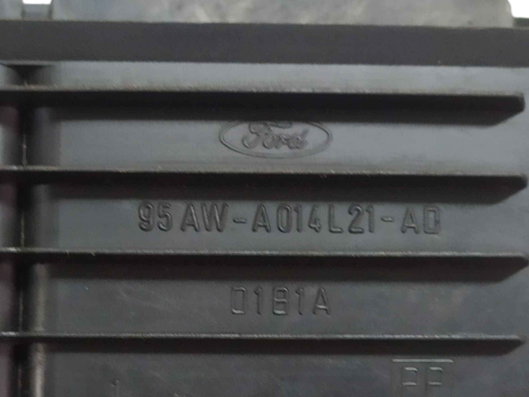 Difusor Saida De Ar Central Ford Escort 1998 V91 9