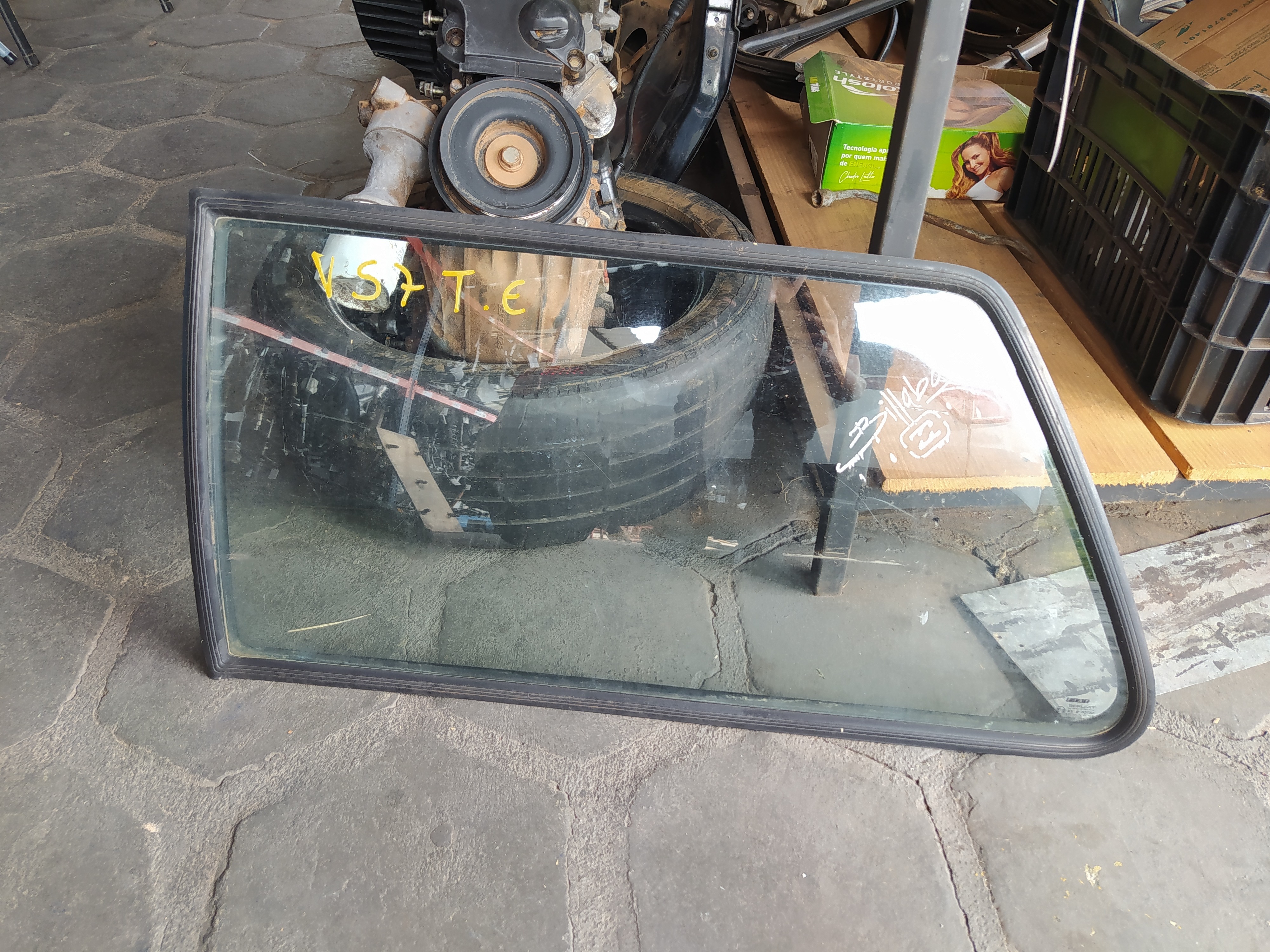 Vidro Traseiro Esquerdo Fiat Uno 1.5 1992 V57 Balcão
