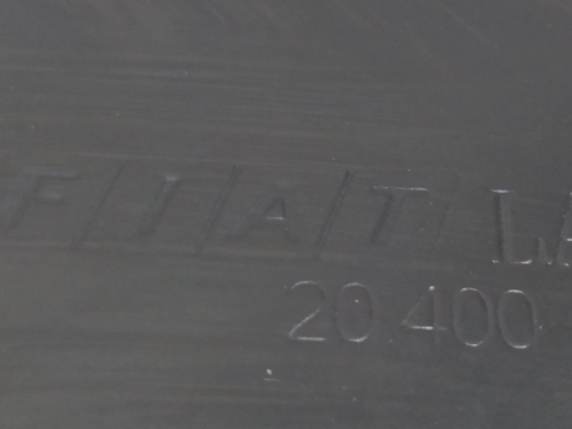 Lata Defletora Entre Motor E Cambio Fiat Strada 2018 V80 8