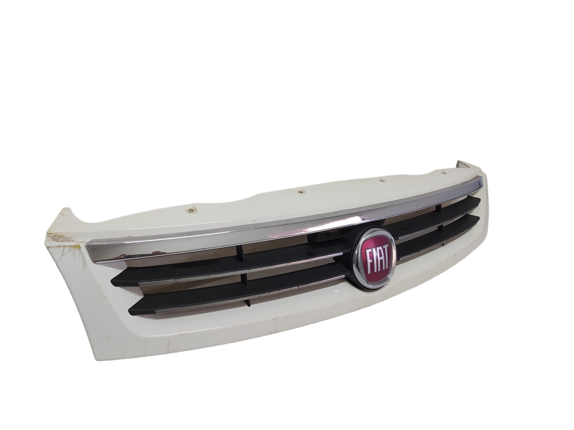 Grade Superior Frontal Fiat Palio 2016 51941420 V87 2