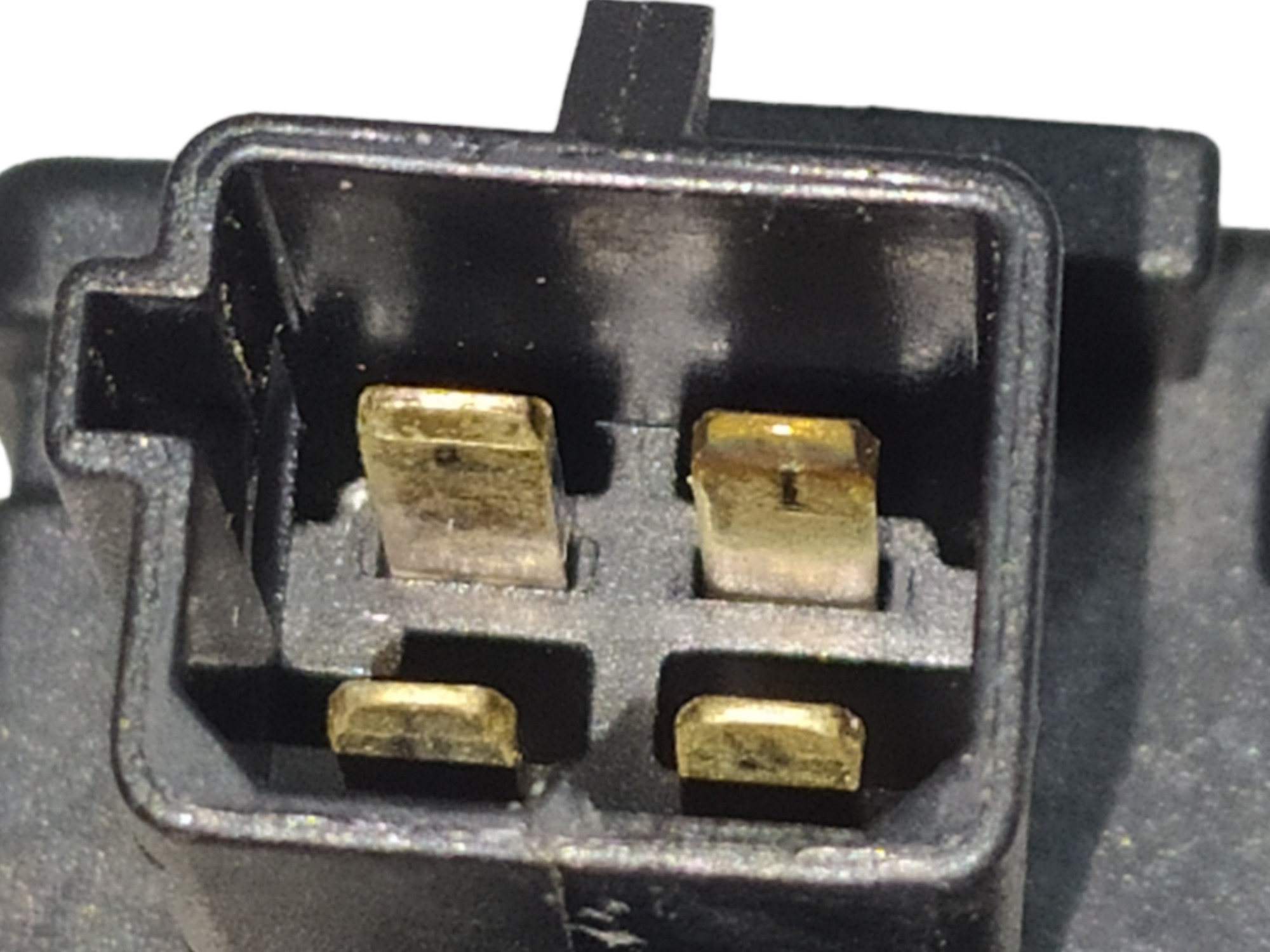 Sensor Pedal Freio Fiat Strada 1.4 2017 2018 46840510 V80 5
