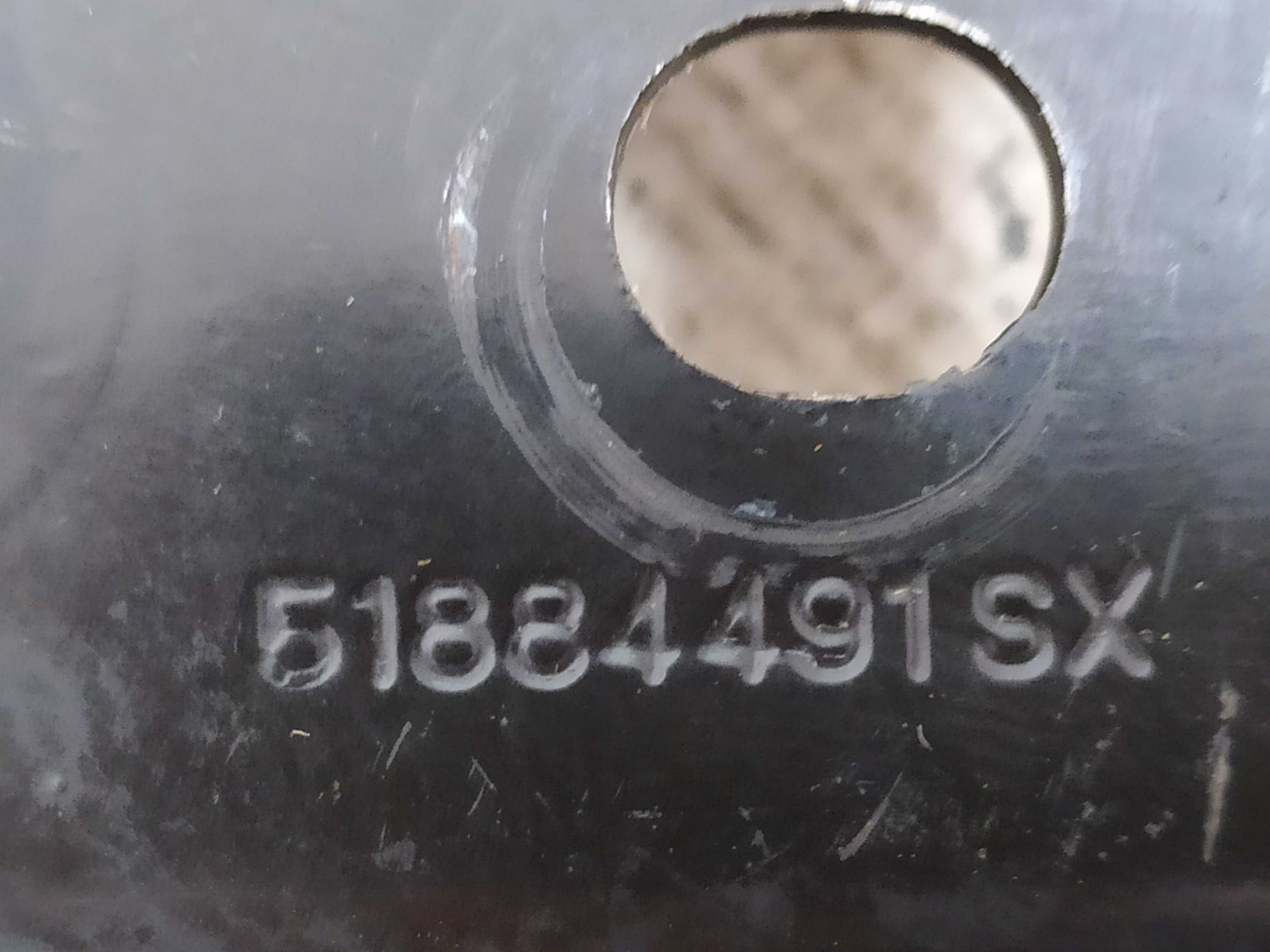 Suporte Inferior Esquerdo Radiador  Fiat Palio 1.0 2015 6