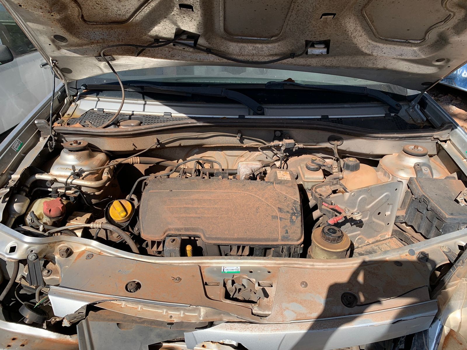 Motor Câmbio E Peças Interior Sandero Exp 16v 2010 V28