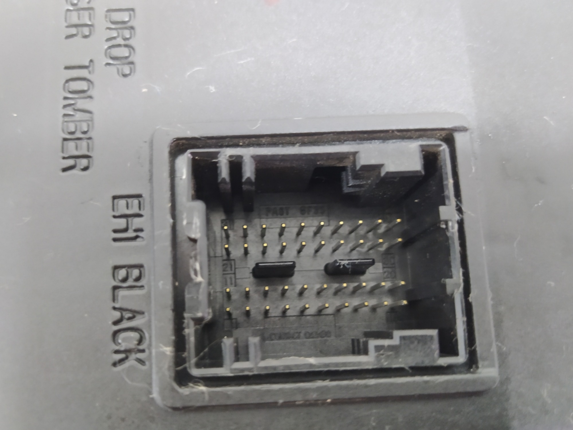 Modulo Central Bsi Renault Sandero 1.0 2010 S118522005 V28 5