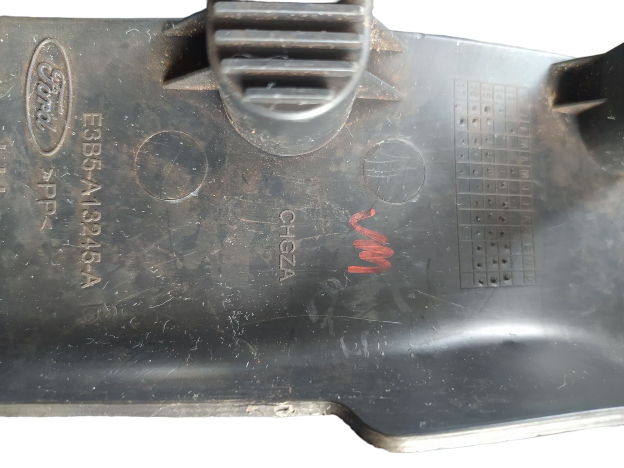 Soleira Traseira Esquerda Ford Ka 2015 E3b5a13245a 5