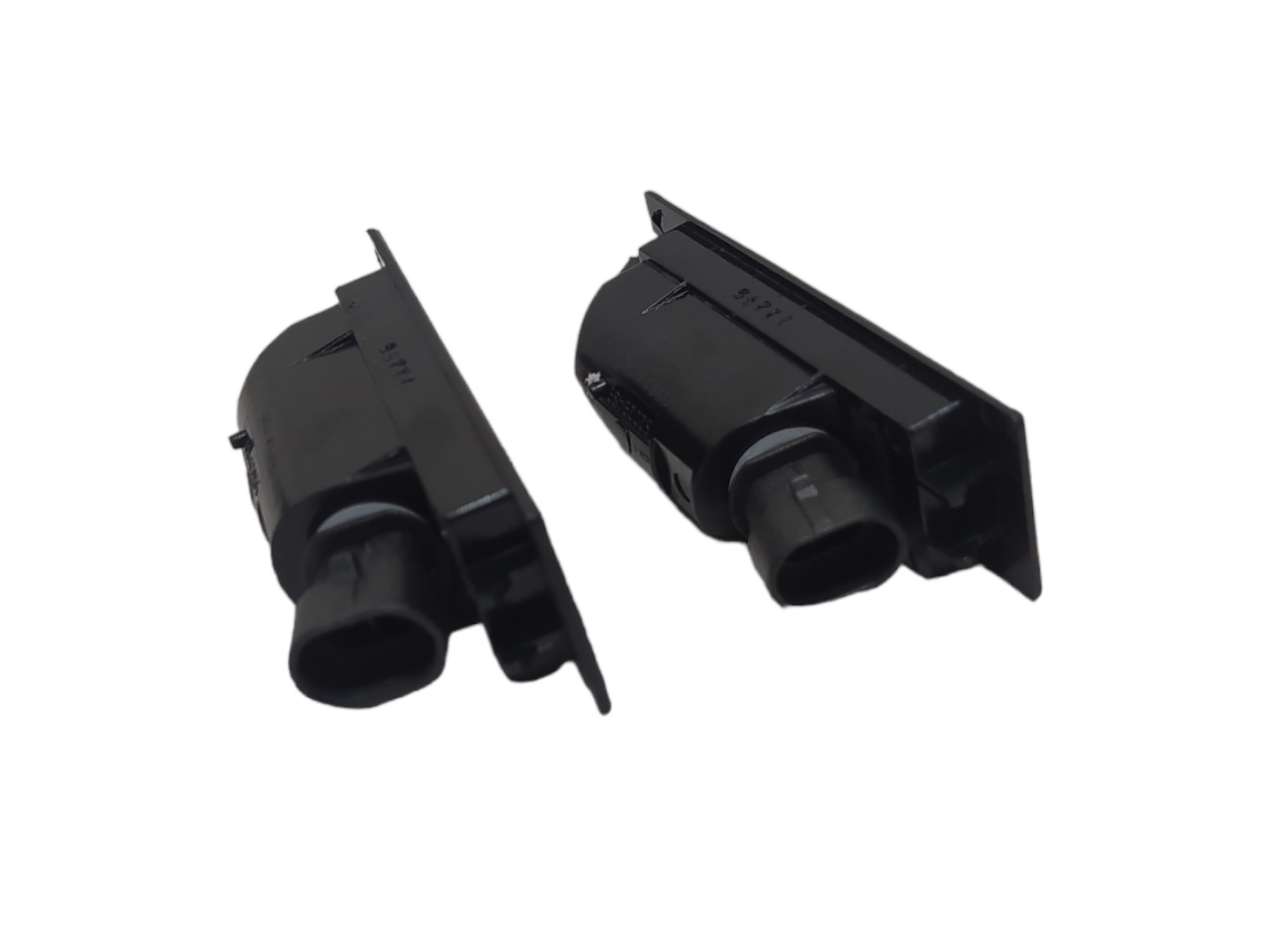 Lanterna Luz De Placa Fiat Strada 1.4 2017 Par V80 7