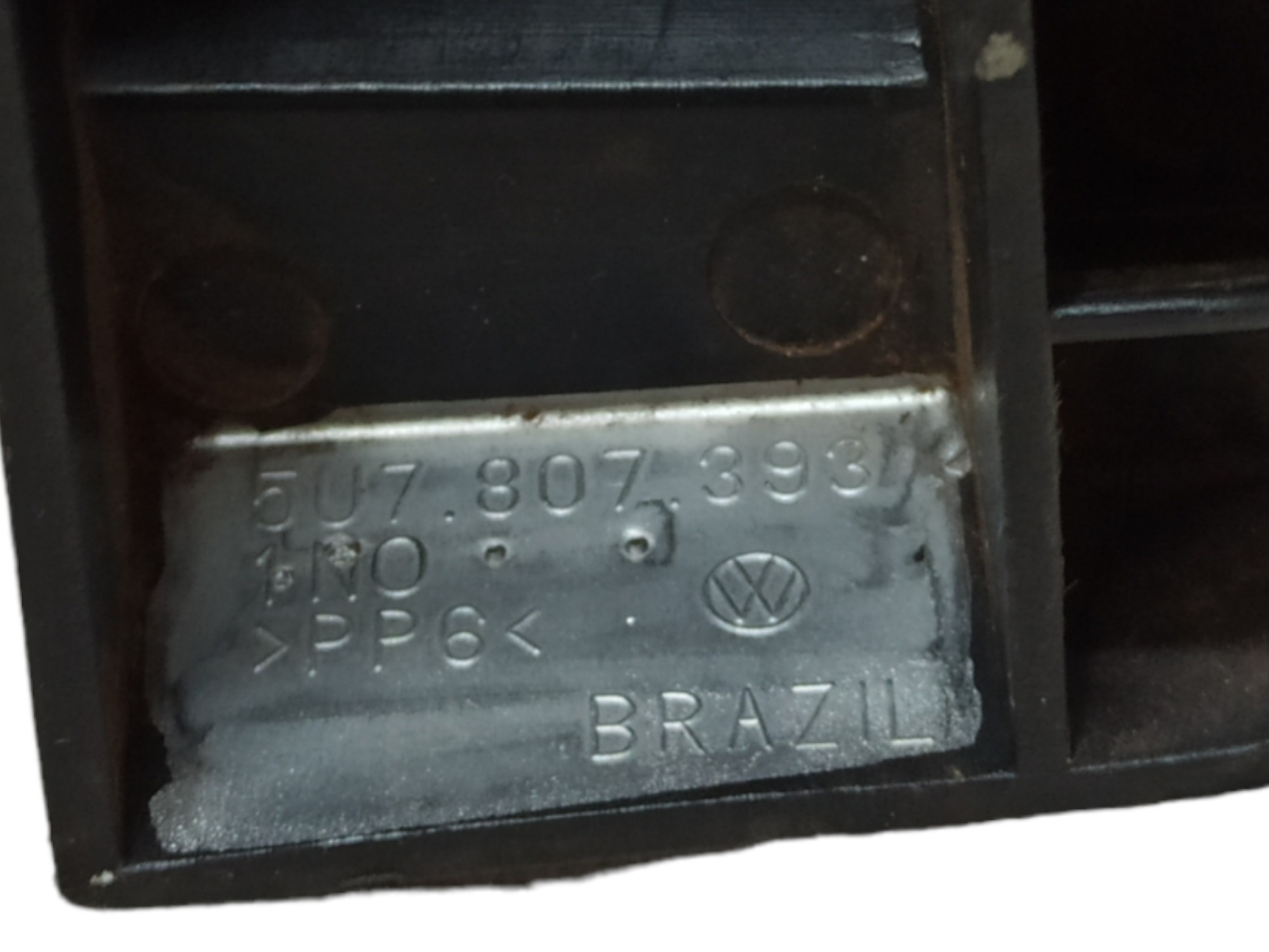 Suporte Parachoque Traseiro Esquerdo Volkswagen Saveiro 2014 7