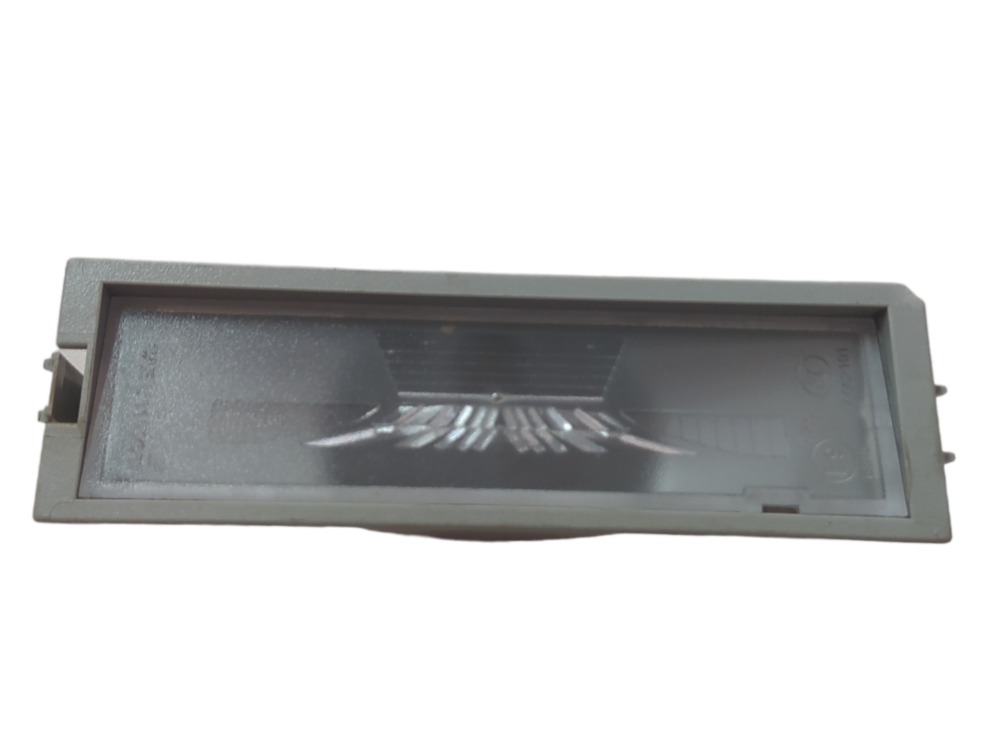 Lanterna Luz De Placa Chevrolet Onix Ltz 2018 13526495 3