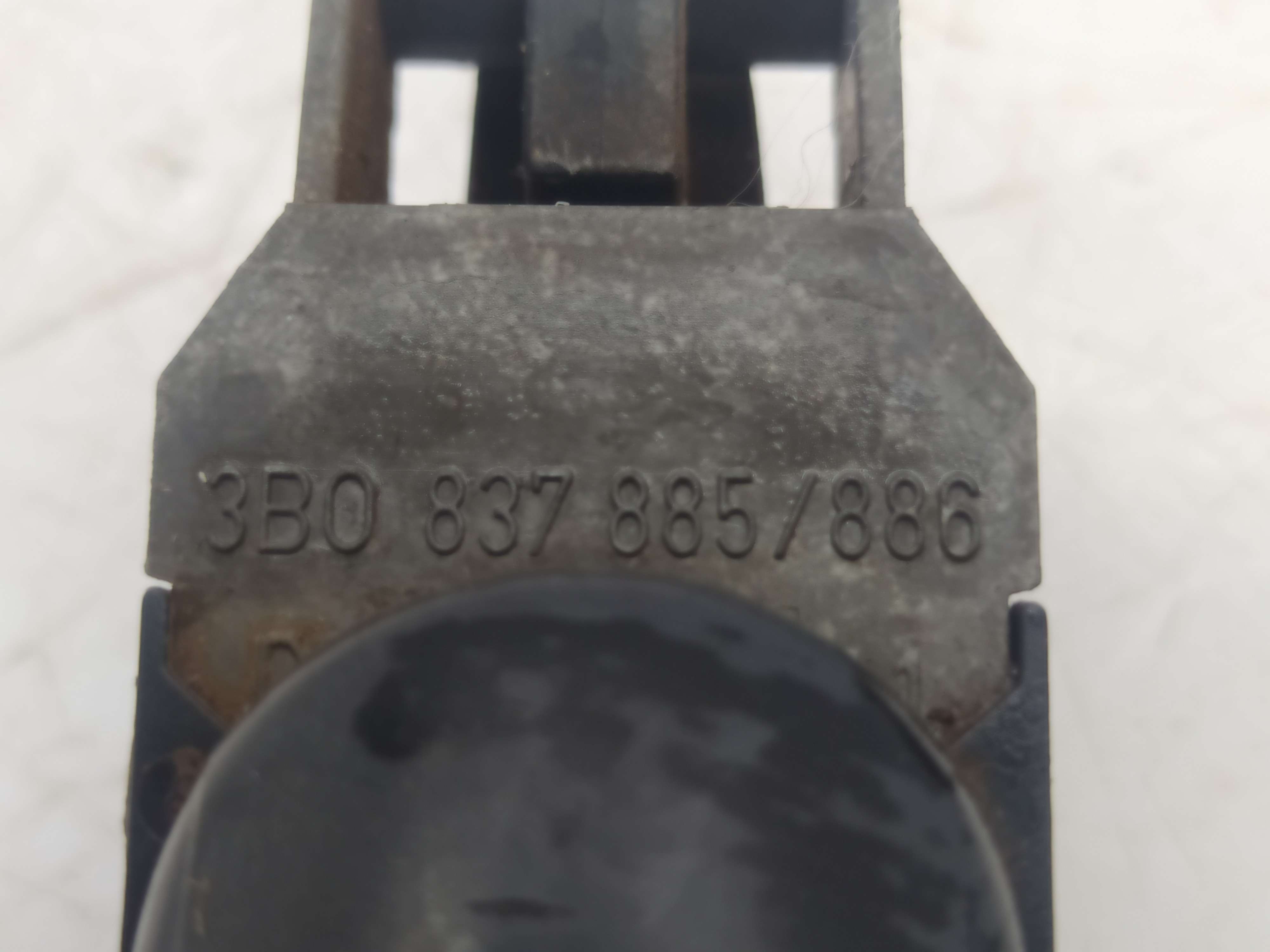 Maçaneta Externa Tras Esquerda 3b0837885 Vw Golf 2000 V53 – Traseira 7