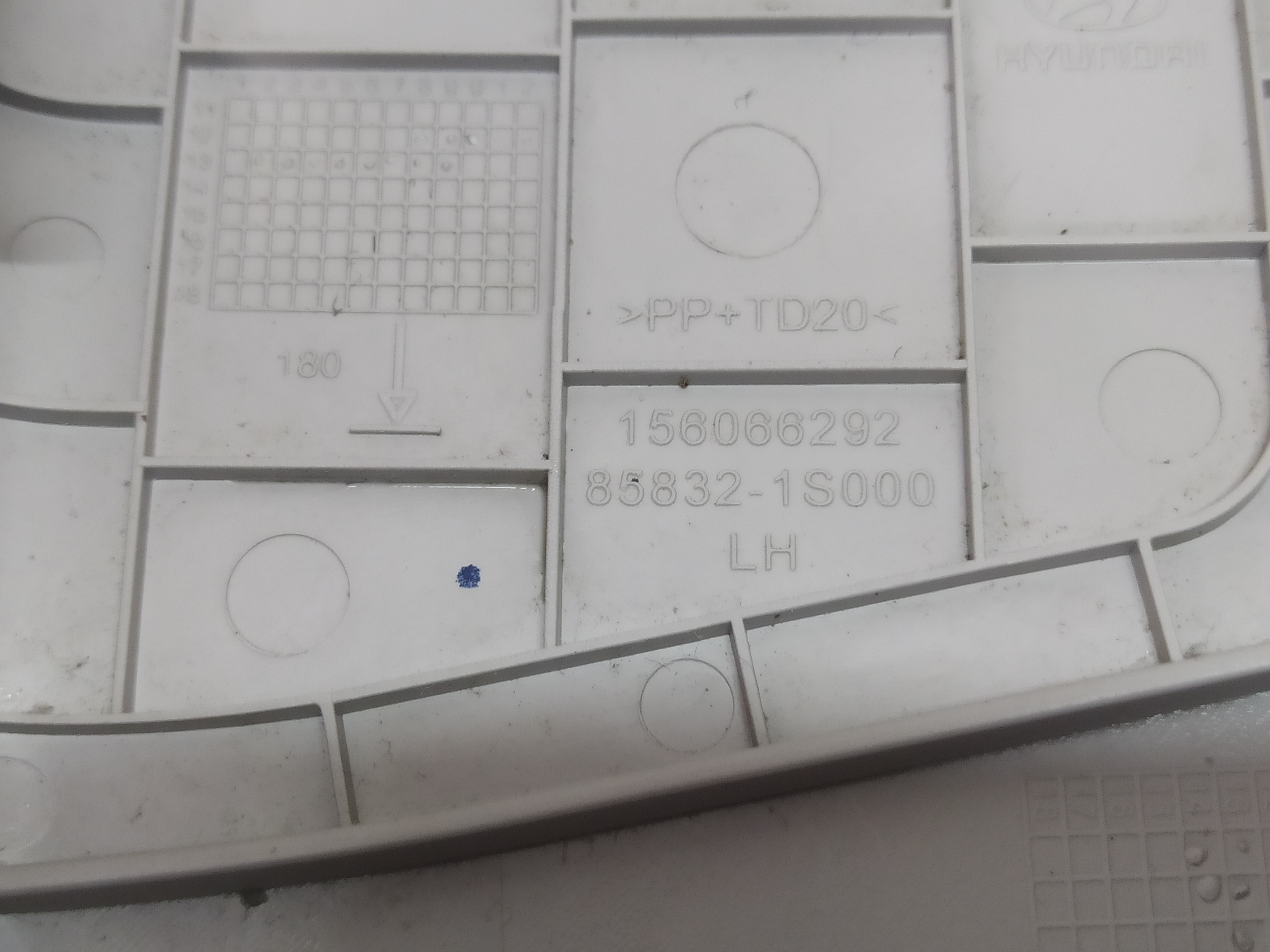 Coluna Central Esquerda Hyundai Hb20 2014 858321s000 6