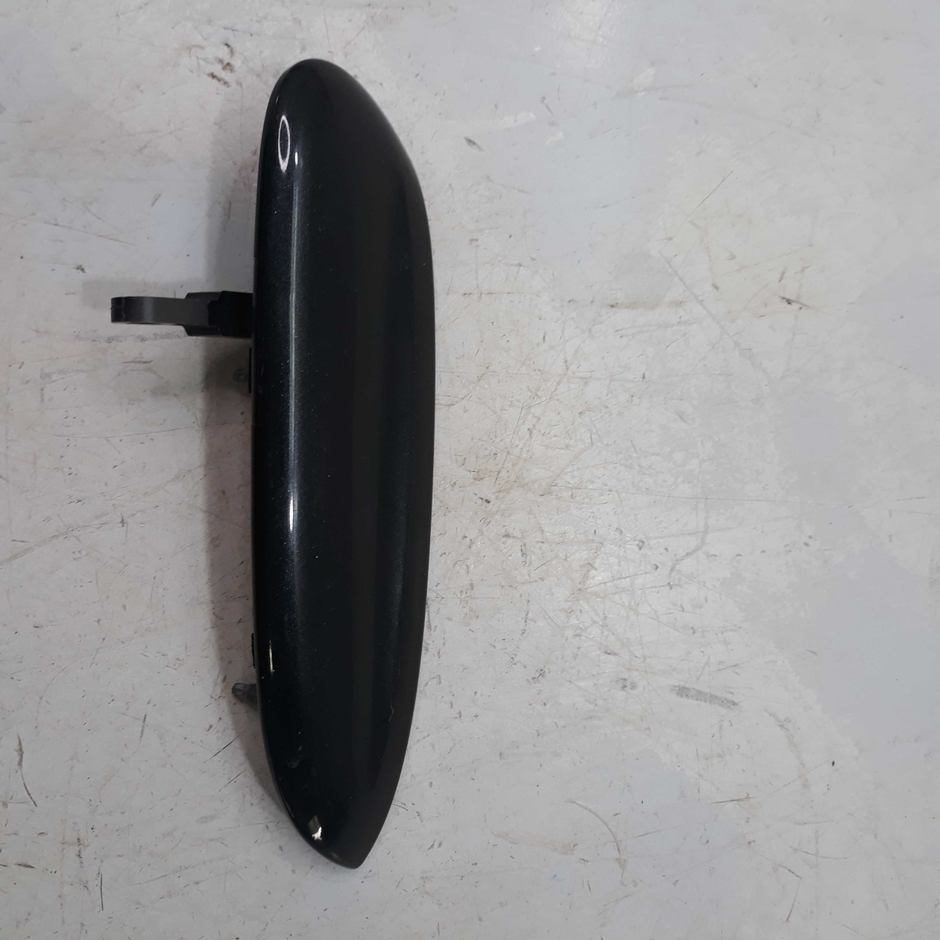 Maçaneta Externa Traseira Direira Gm Cobalt 2015 52045796 – Preto – Traseira 2
