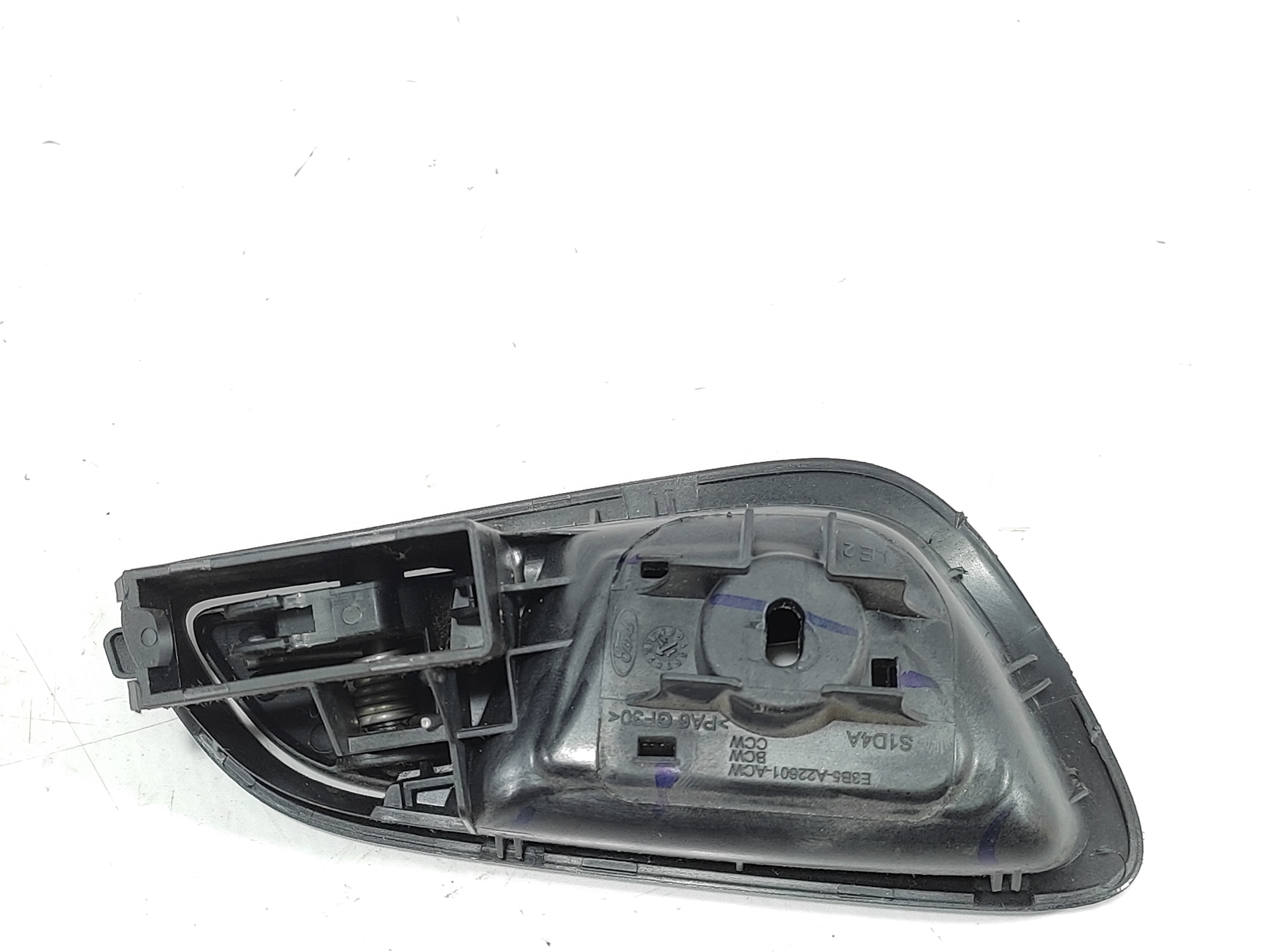 Maçaneta Interna Traseira Esquerda Ford Ka 2015 E3b5a22601  – Preto – Traseira
