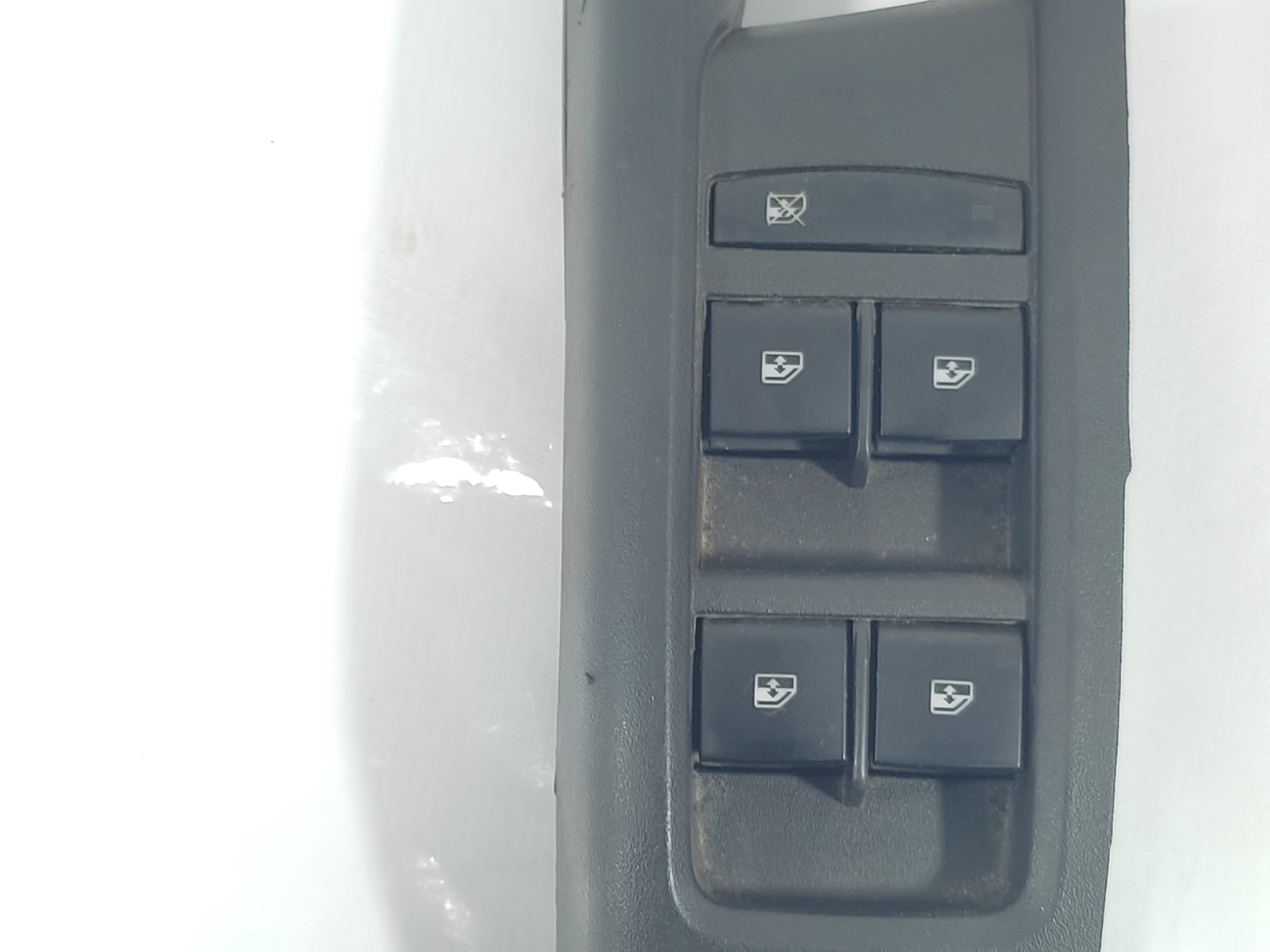 Comando Botão Vidro Elétrico Chevrolet Cobalt 2017 52120050 6