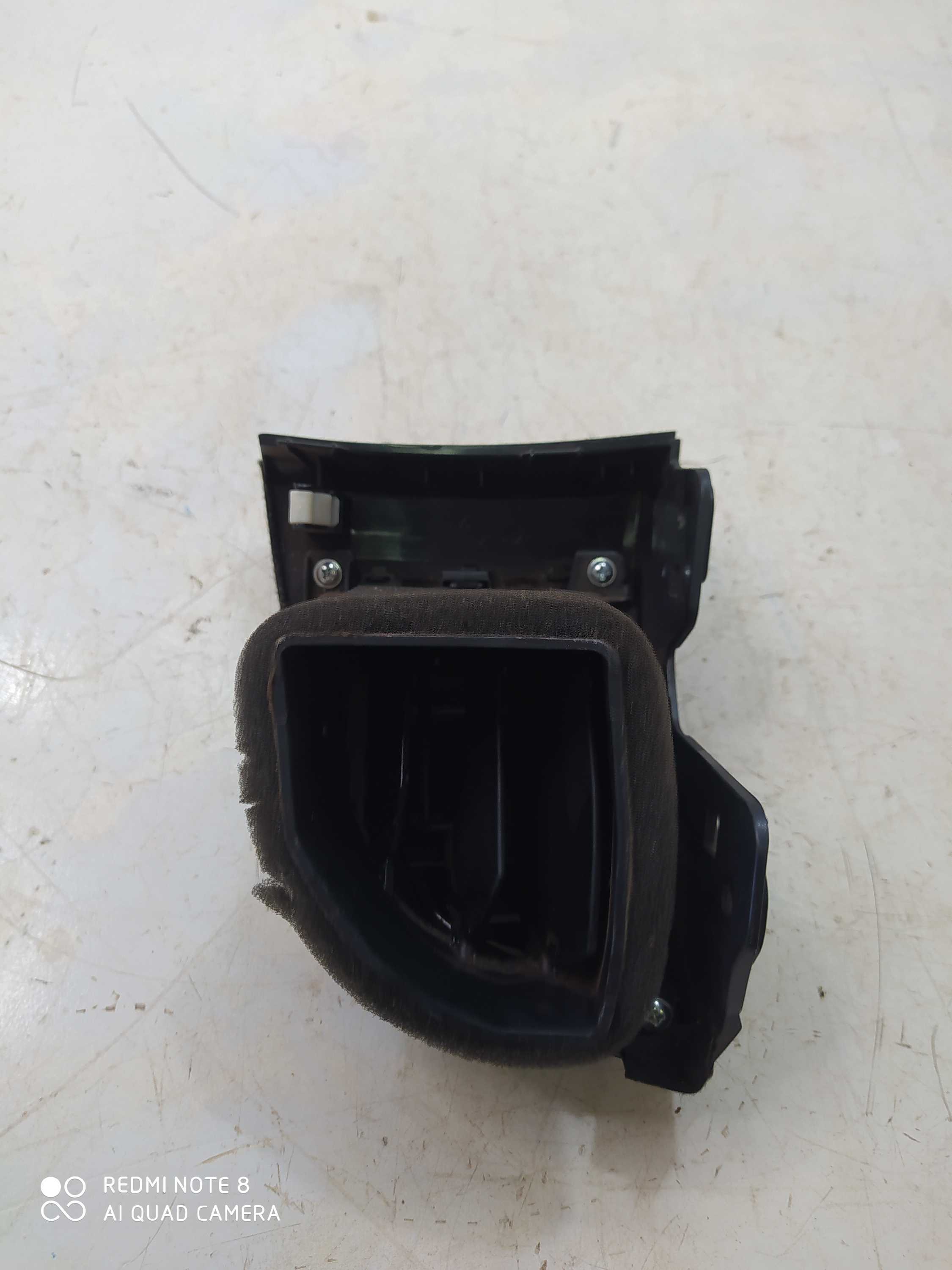 Difusor Lateral Direito Hyundai Hb20 1.6 2016 974901s000 2