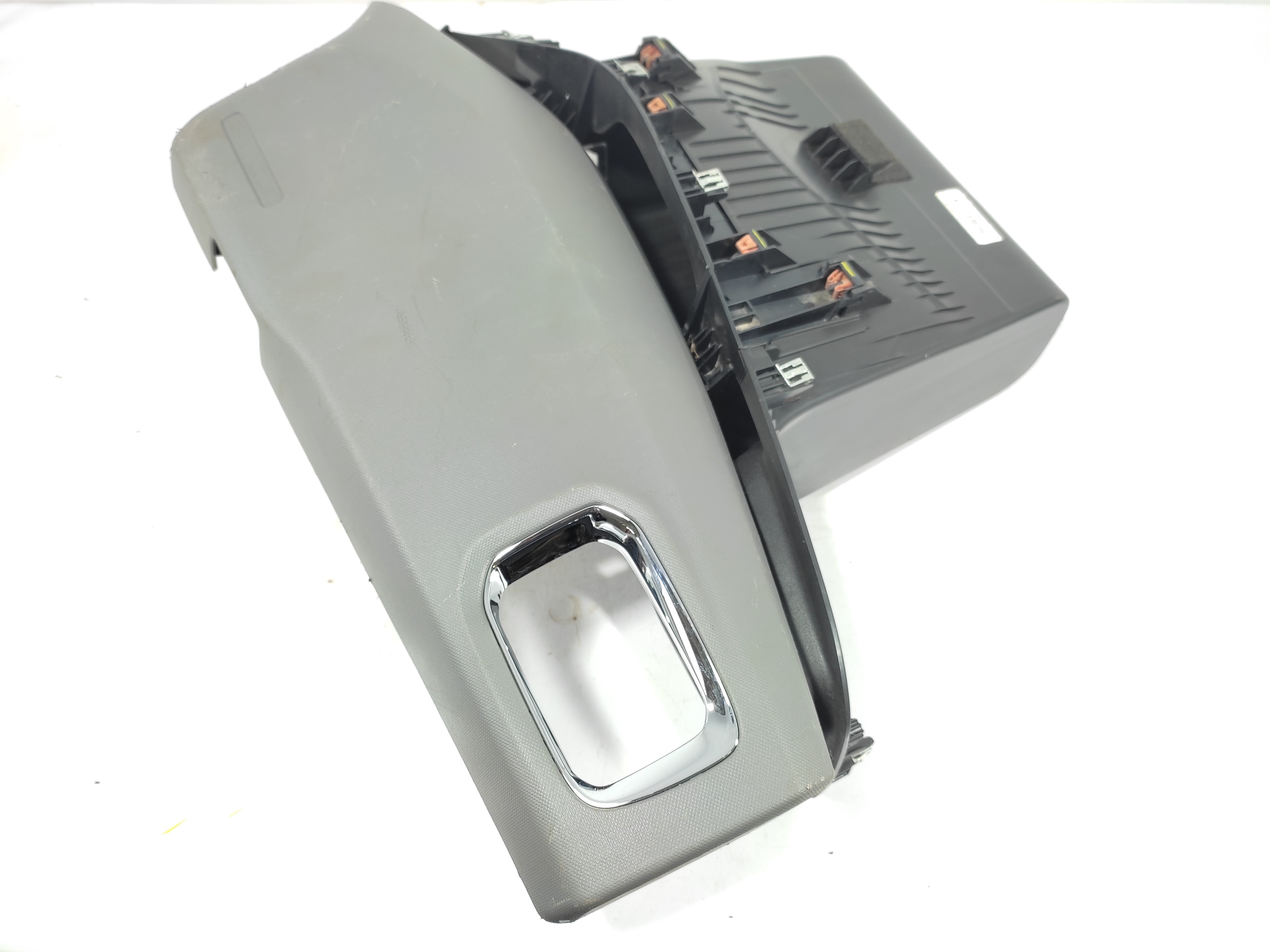 Porta Luvas Chevrolet Onix 2018 94750017