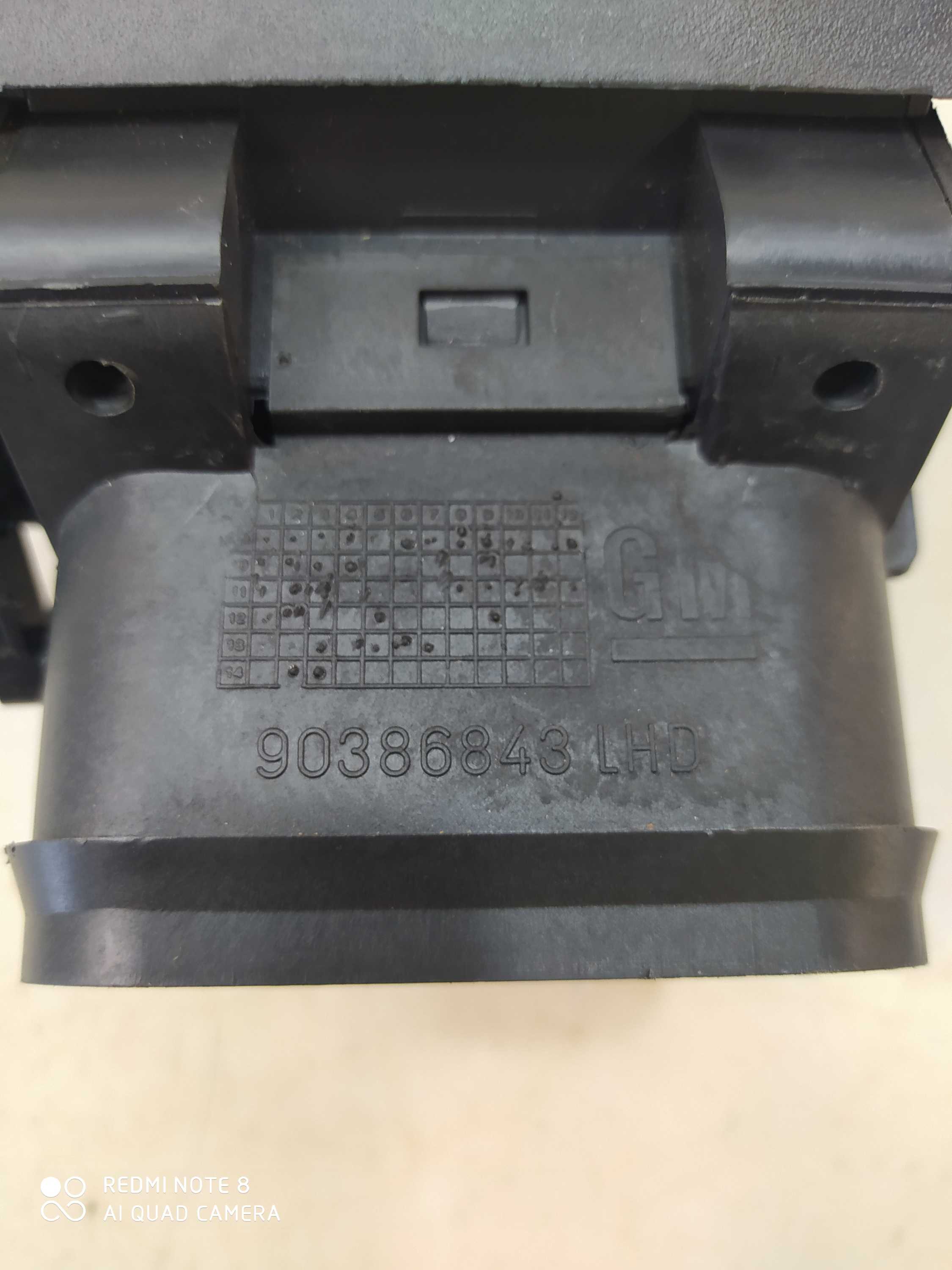 Difusor Lateral Direito Chevrolet Classic 1.0 2014 90386843 2