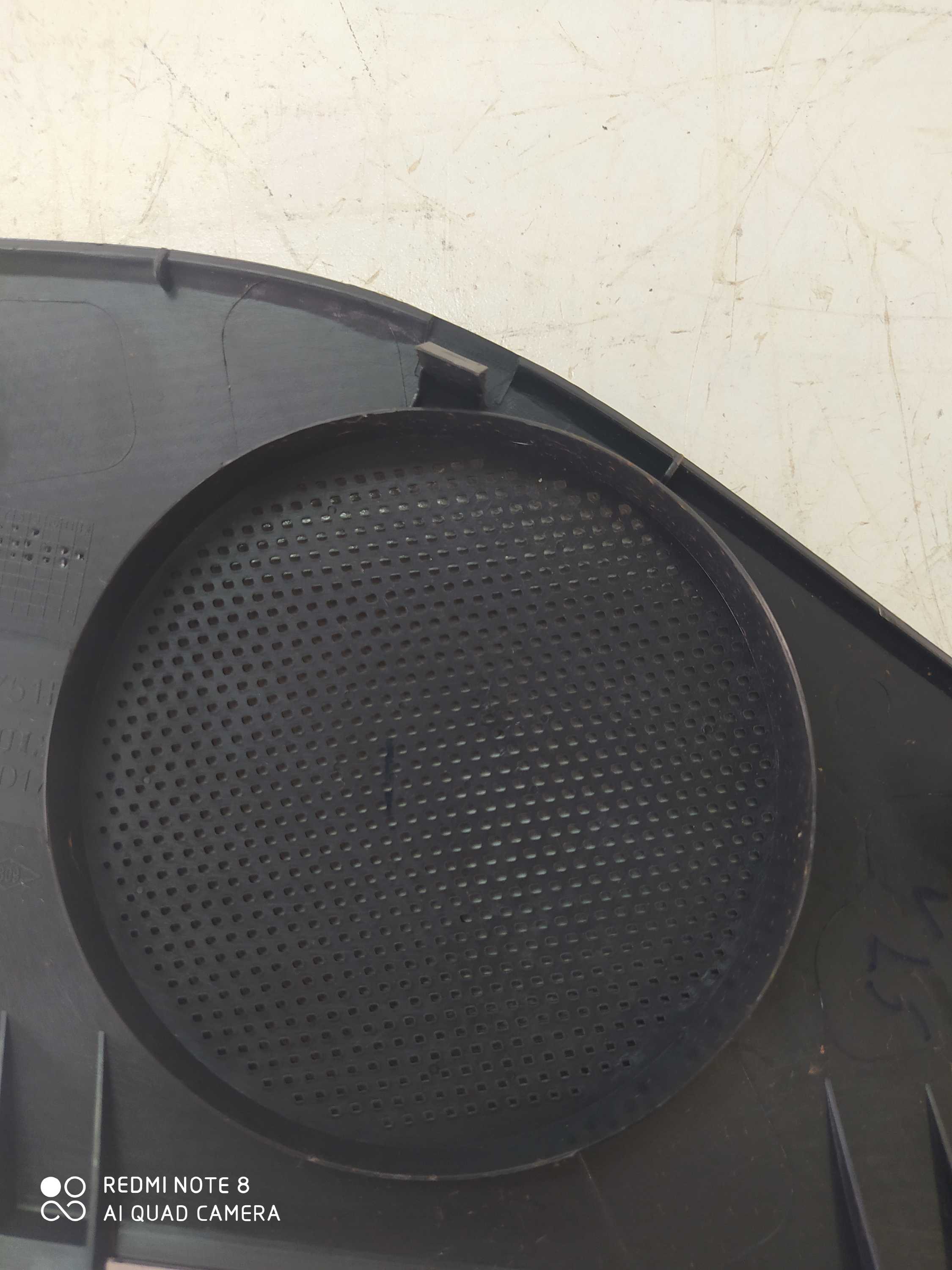 Tela Alto Falante Lado Esquerdo Renault Kwid Zen 1.0 2019 Preto 2