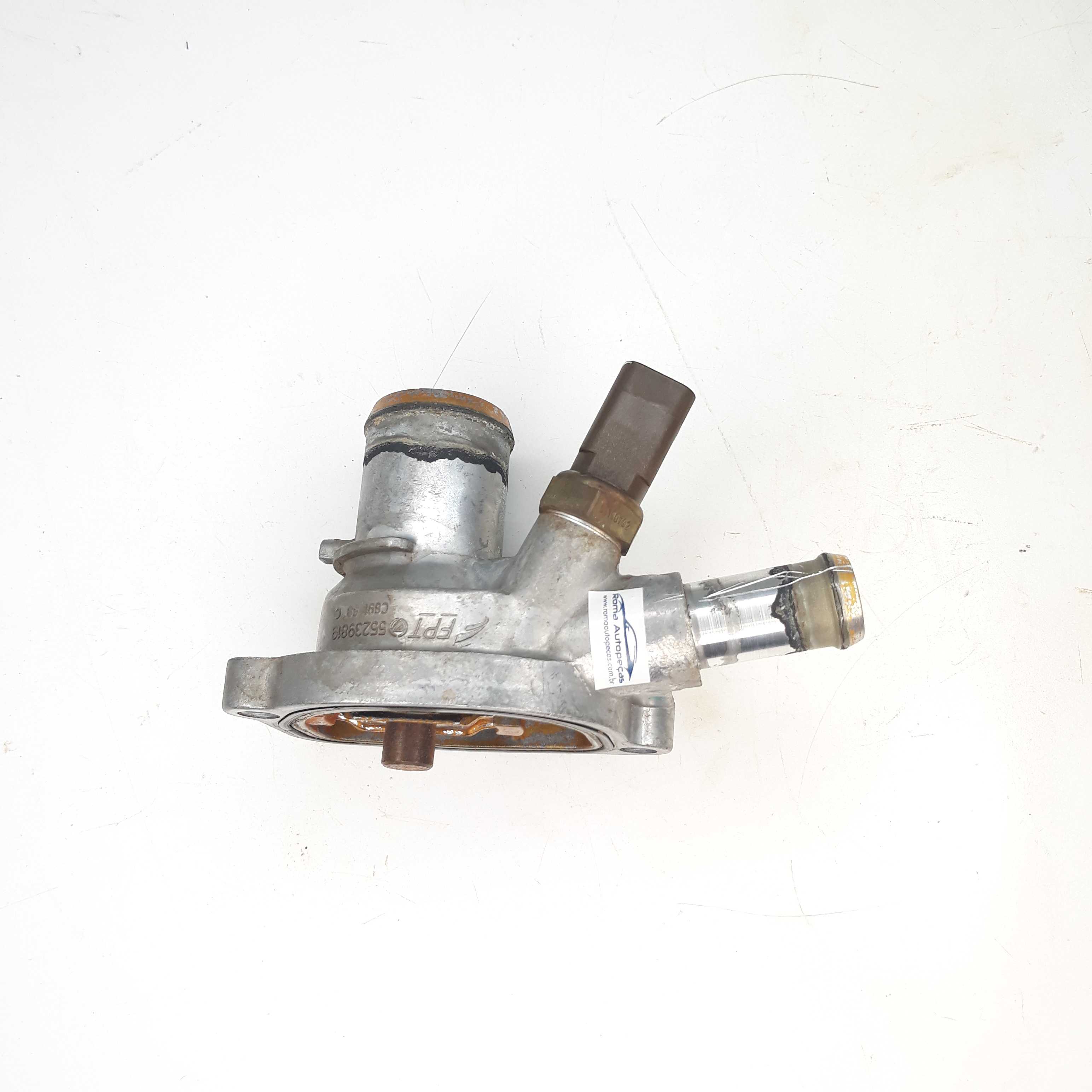 Carcaça Valvula Termostática Fiat 500 Cult 1.4 2012 4